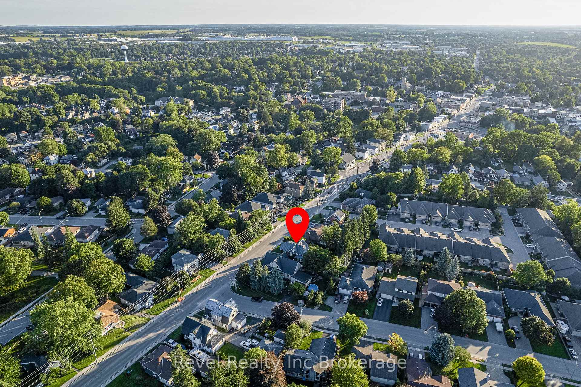 Photo 40 of 131 King Street E, Ingersoll, Ingersoll - South — HOMEH