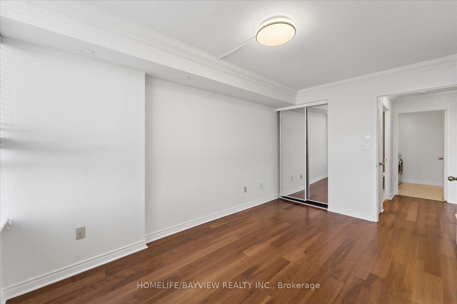 Photo 25 of Unit 515, 7 Townsgate Drive, Vaughan, Crestwood-Springfarm-Yorkhill — HOMEH