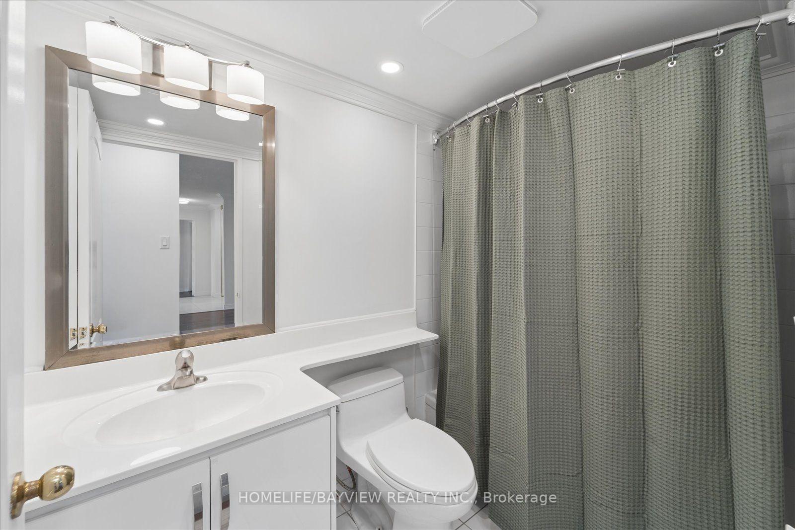 Photo 26 of Unit 515, 7 Townsgate Drive, Vaughan, Crestwood-Springfarm-Yorkhill — HOMEH