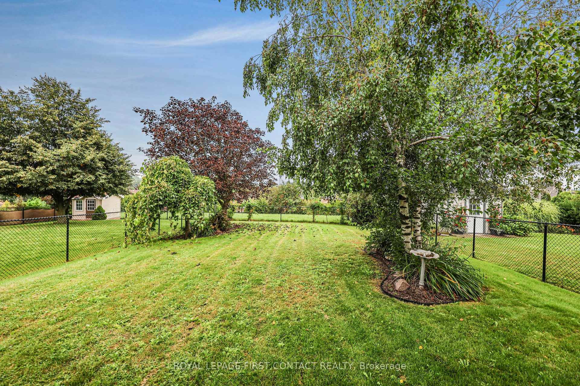 Photo 31 of 22 Logan Court, Barrie, Holly — HOMEH