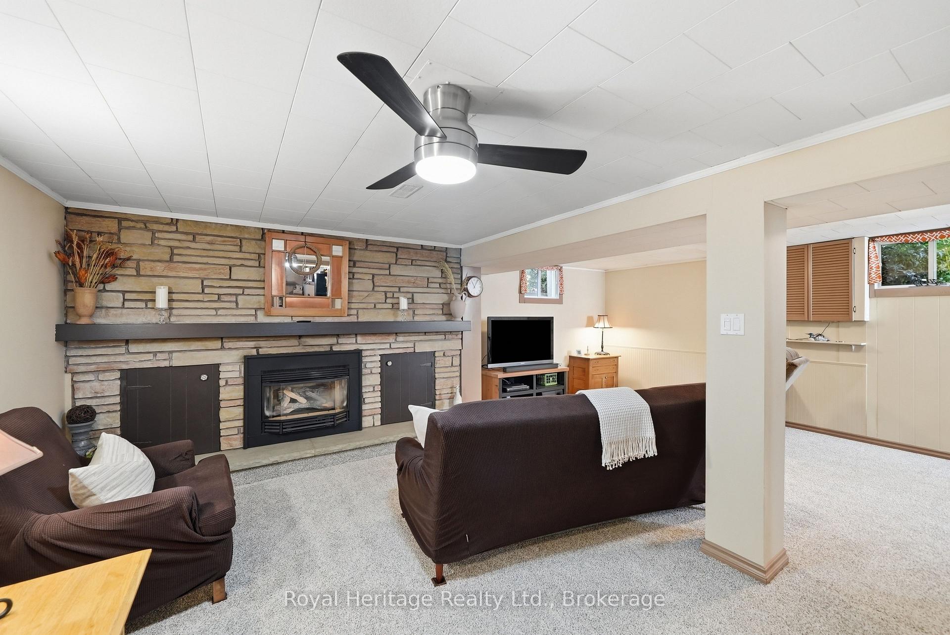 Photo 11 of 479 Sunset Boulevard, Clarington, Newcastle — HOMEH