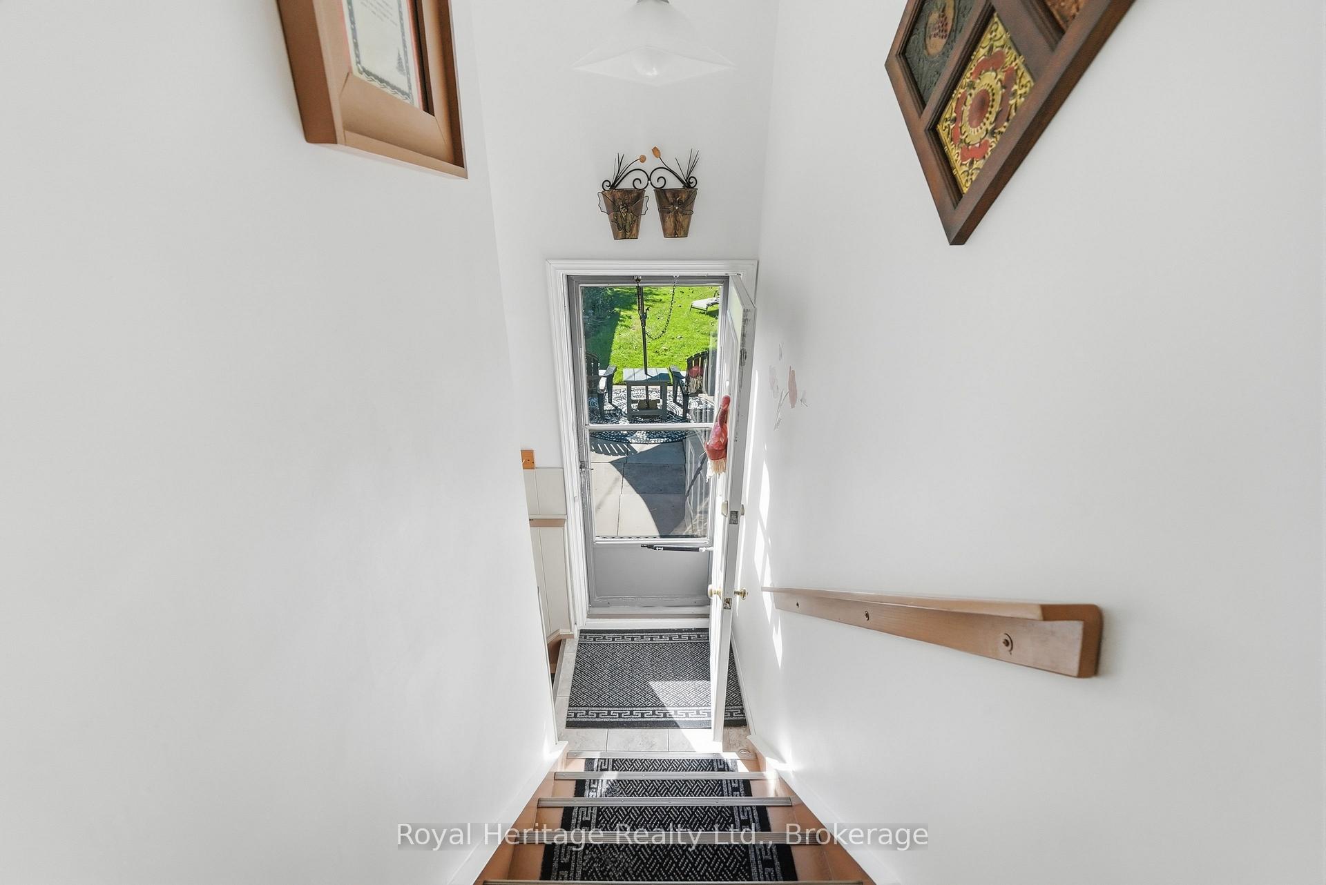 Photo 19 of 479 Sunset Boulevard, Clarington, Newcastle — HOMEH