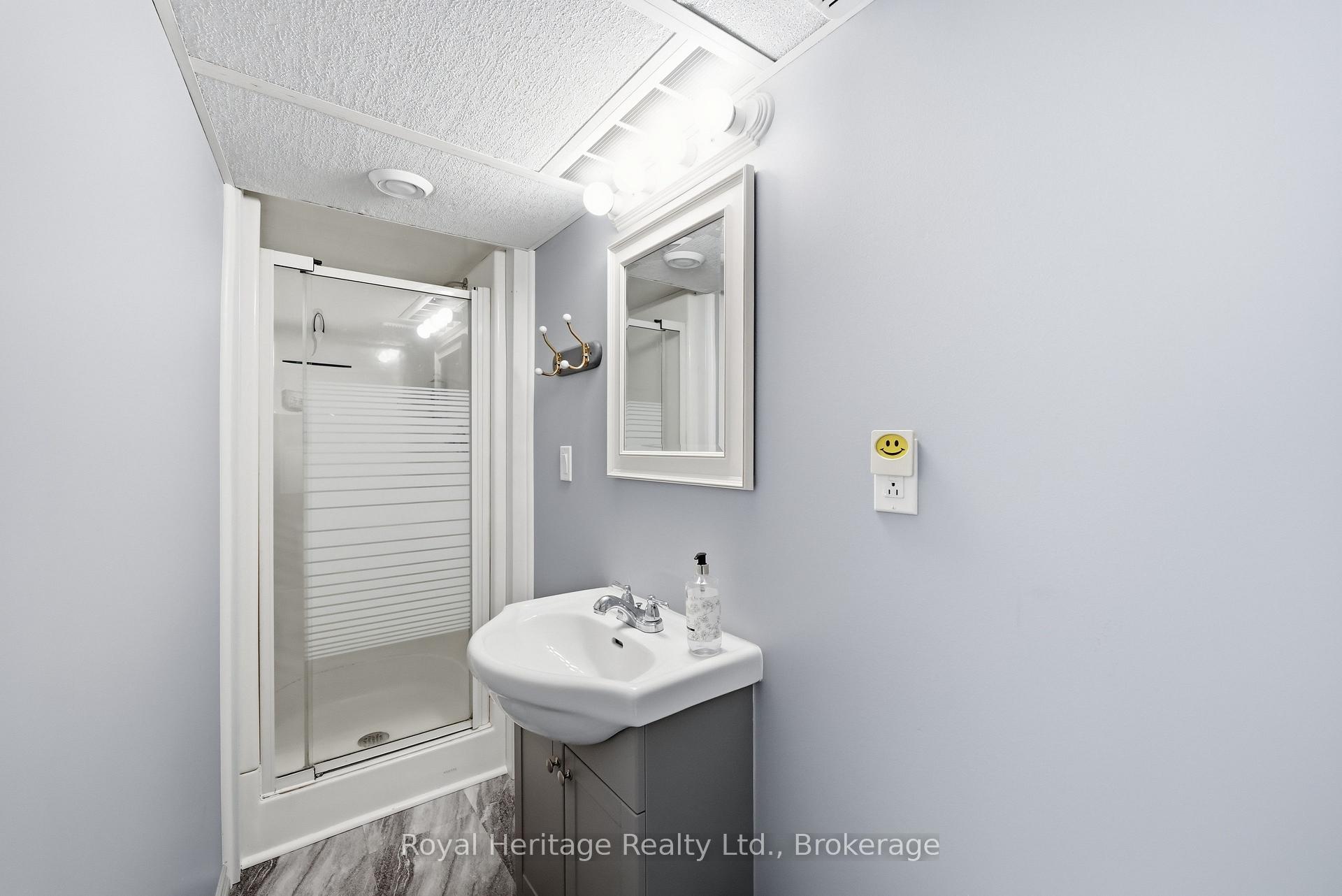 Photo 25 of 479 Sunset Boulevard, Clarington, Newcastle — HOMEH