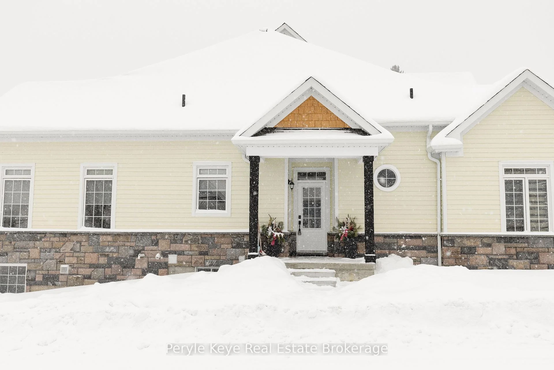 Photo 7 of 2 Leeds Court, Bracebridge, Monck (Bracebridge) — HOMEH