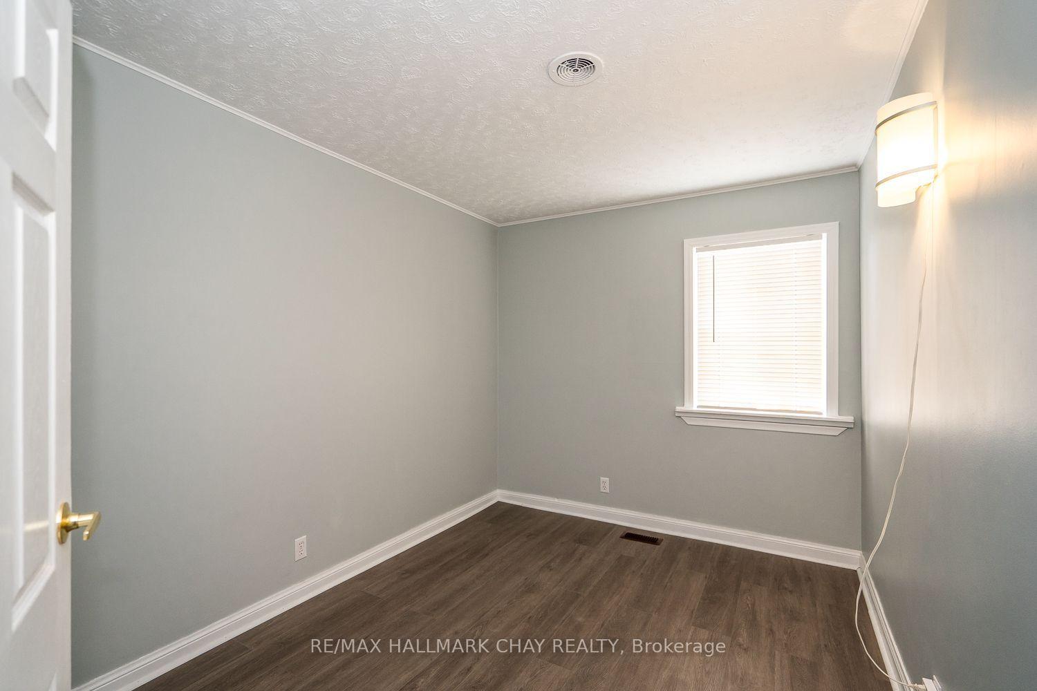 Photo 12 of 6134 County Rd 13 W, Adjala-Tosorontio, Everett — HOMEH