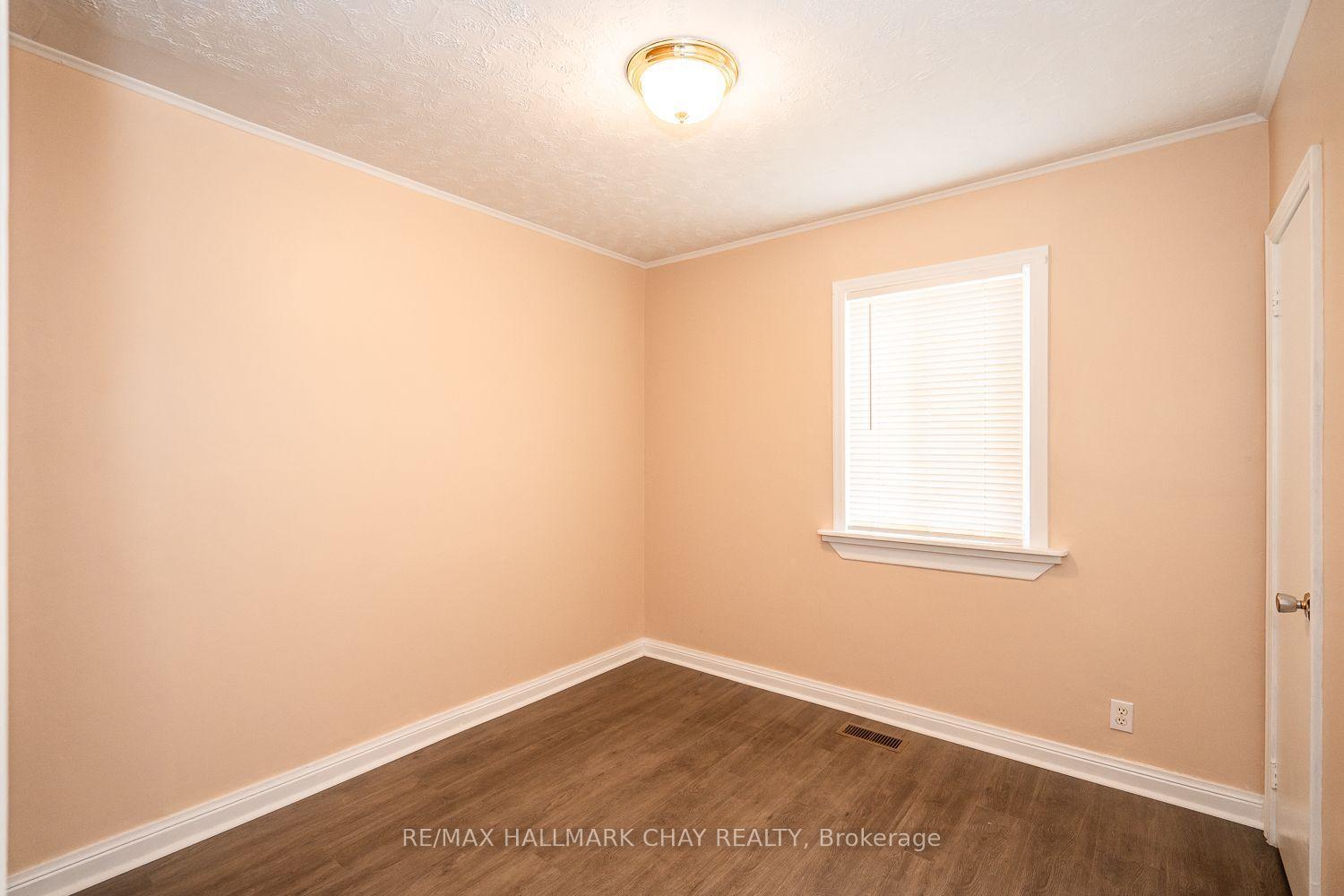 Photo 13 of 6134 County Rd 13 W, Adjala-Tosorontio, Everett — HOMEH