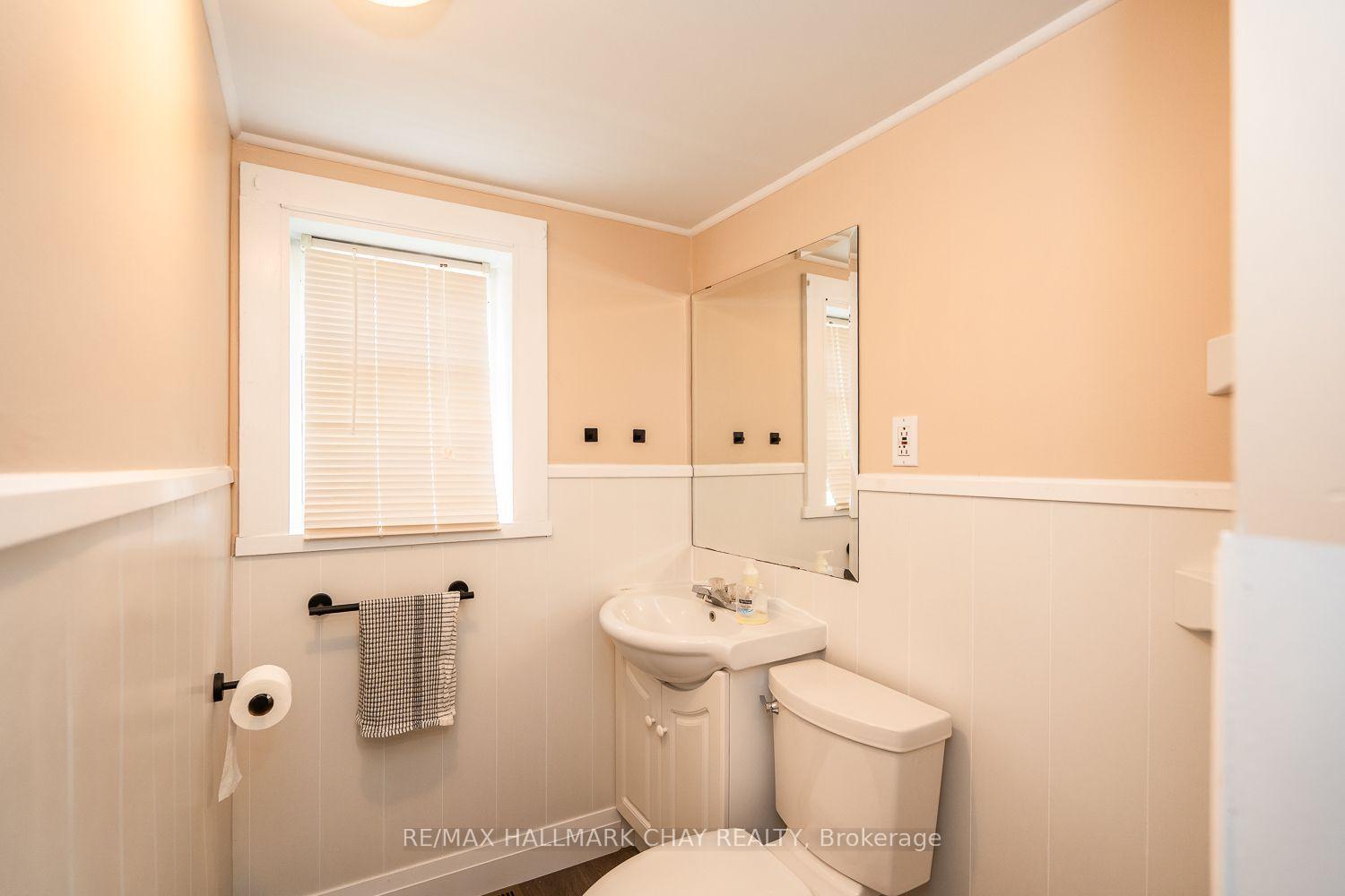 Photo 14 of 6134 County Rd 13 W, Adjala-Tosorontio, Everett — HOMEH