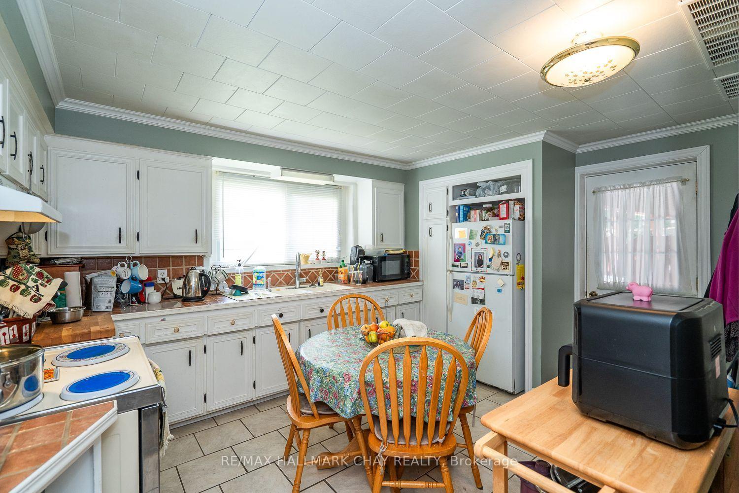 Photo 35 of 6134 County Rd 13 W, Adjala-Tosorontio, Everett — HOMEH