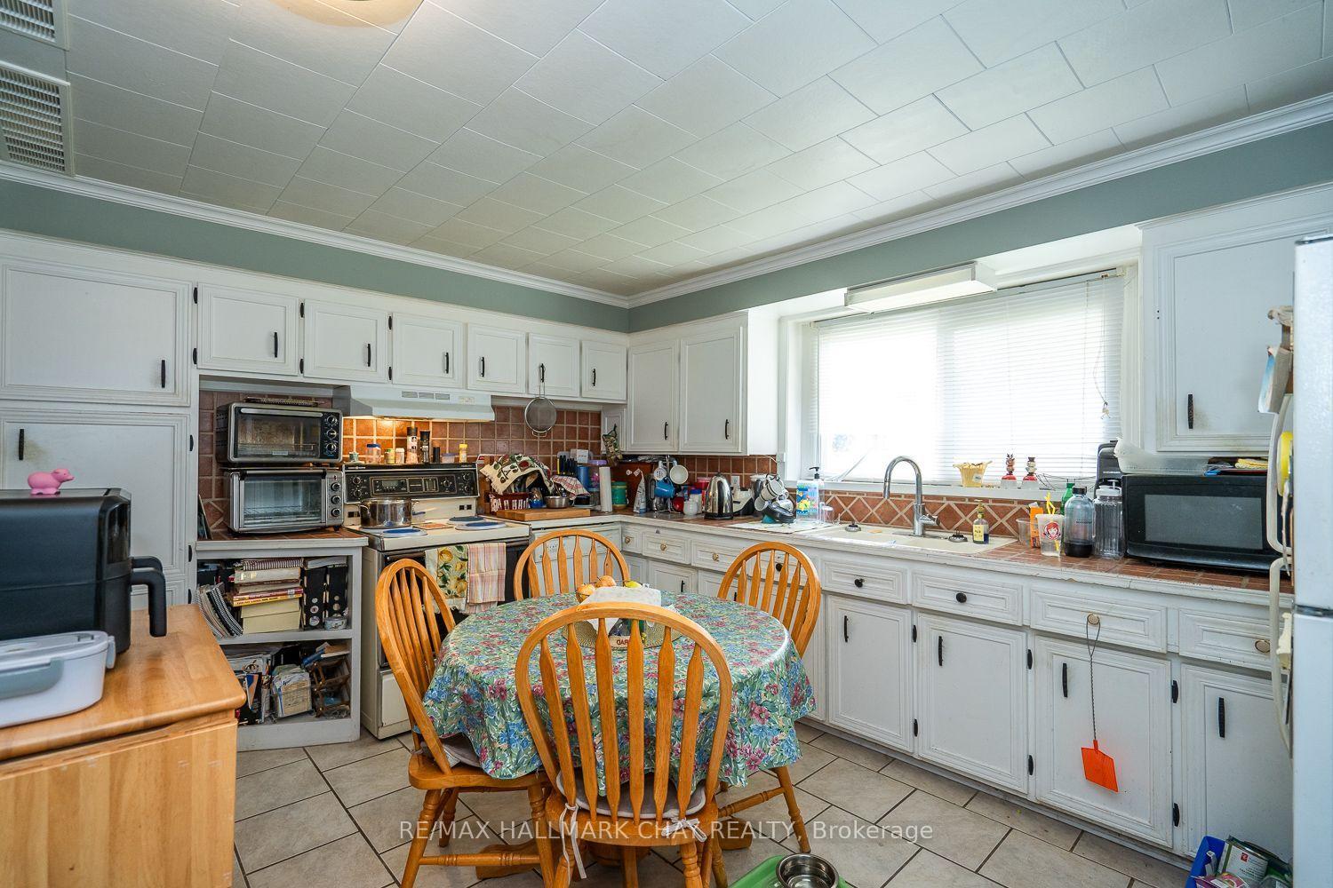 Photo 37 of 6134 County Rd 13 W, Adjala-Tosorontio, Everett — HOMEH