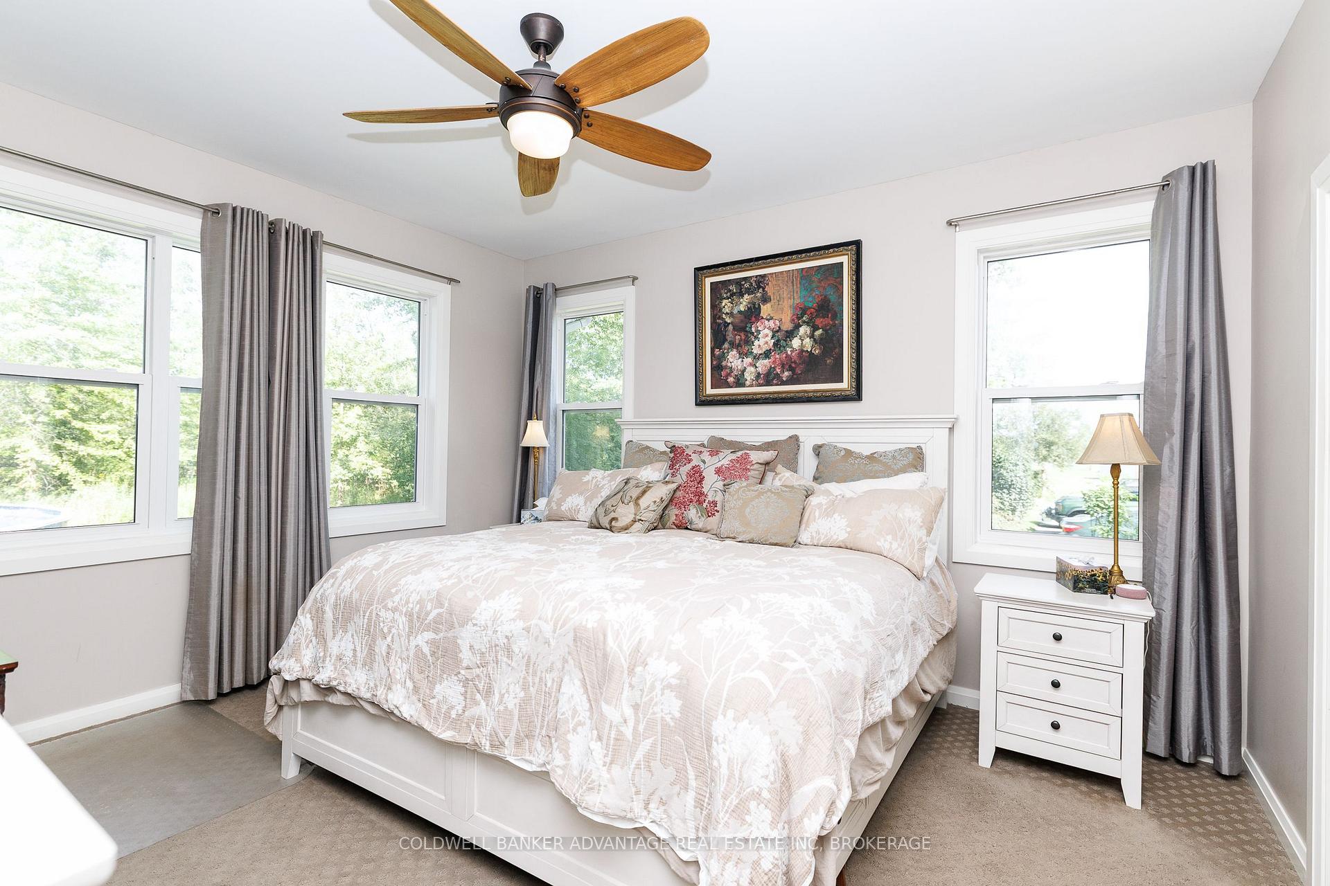 Photo 11 of 874 2 Concession, Port Colborne, Bethel — HOMEH