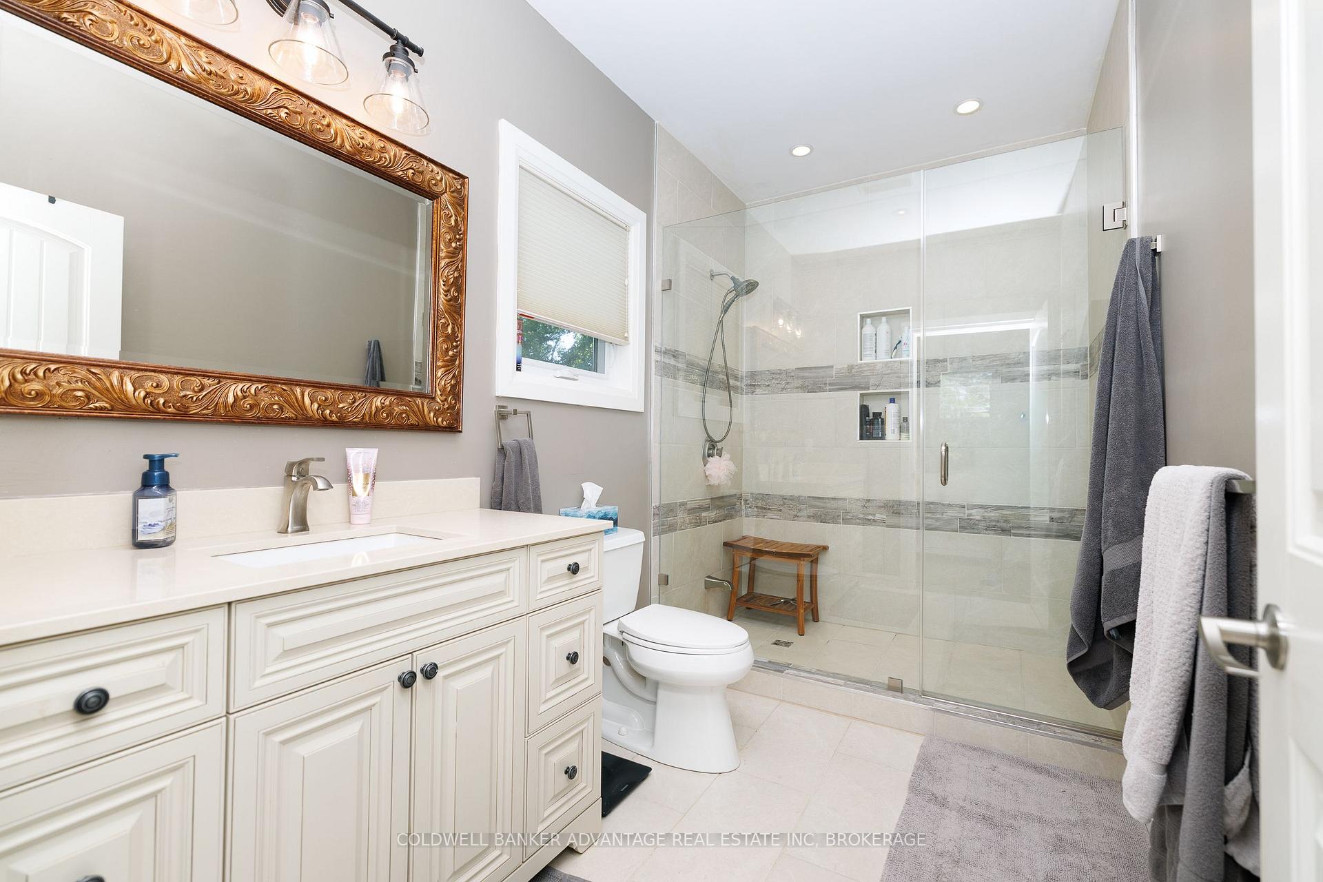 Photo 15 of 874 2 Concession, Port Colborne, Bethel — HOMEH