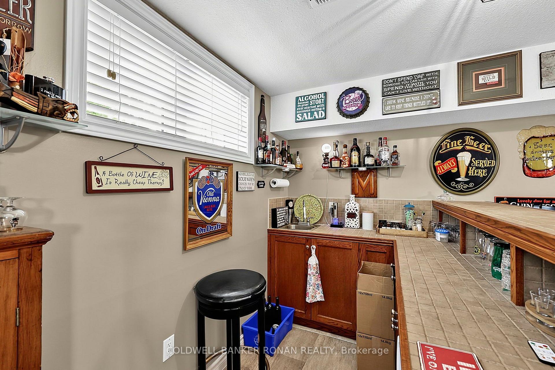 Photo 25 of 65 Burbank Circle, Adjala-Tosorontio, Everett — HOMEH