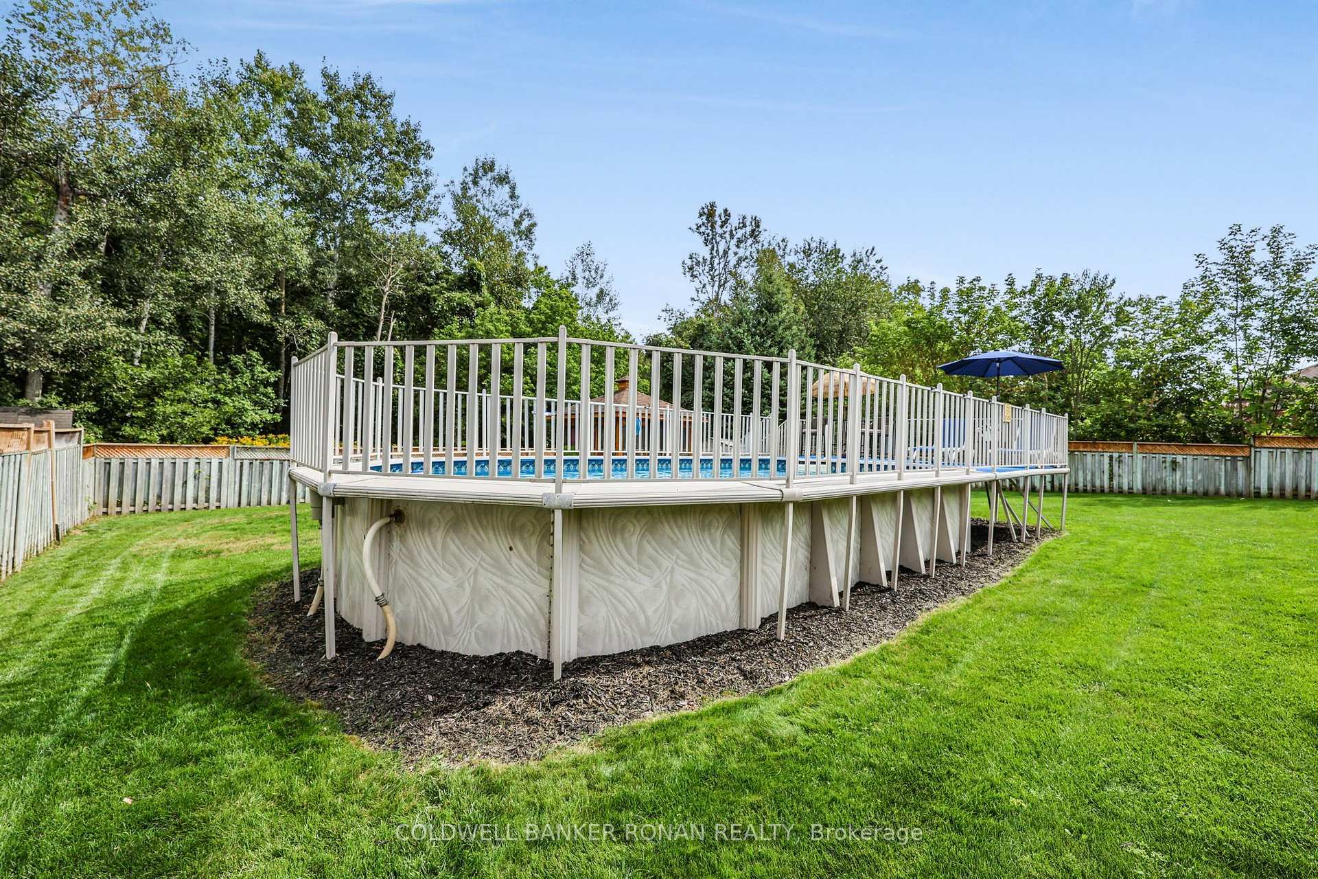 Photo 30 of 65 Burbank Circle, Adjala-Tosorontio, Everett — HOMEH