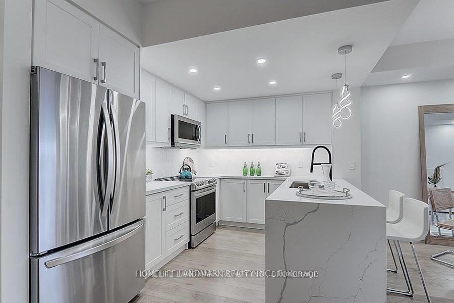 Photo 2 of Unit 912, 8110 Birchmount Road, Markham, Unionville — HOMEH