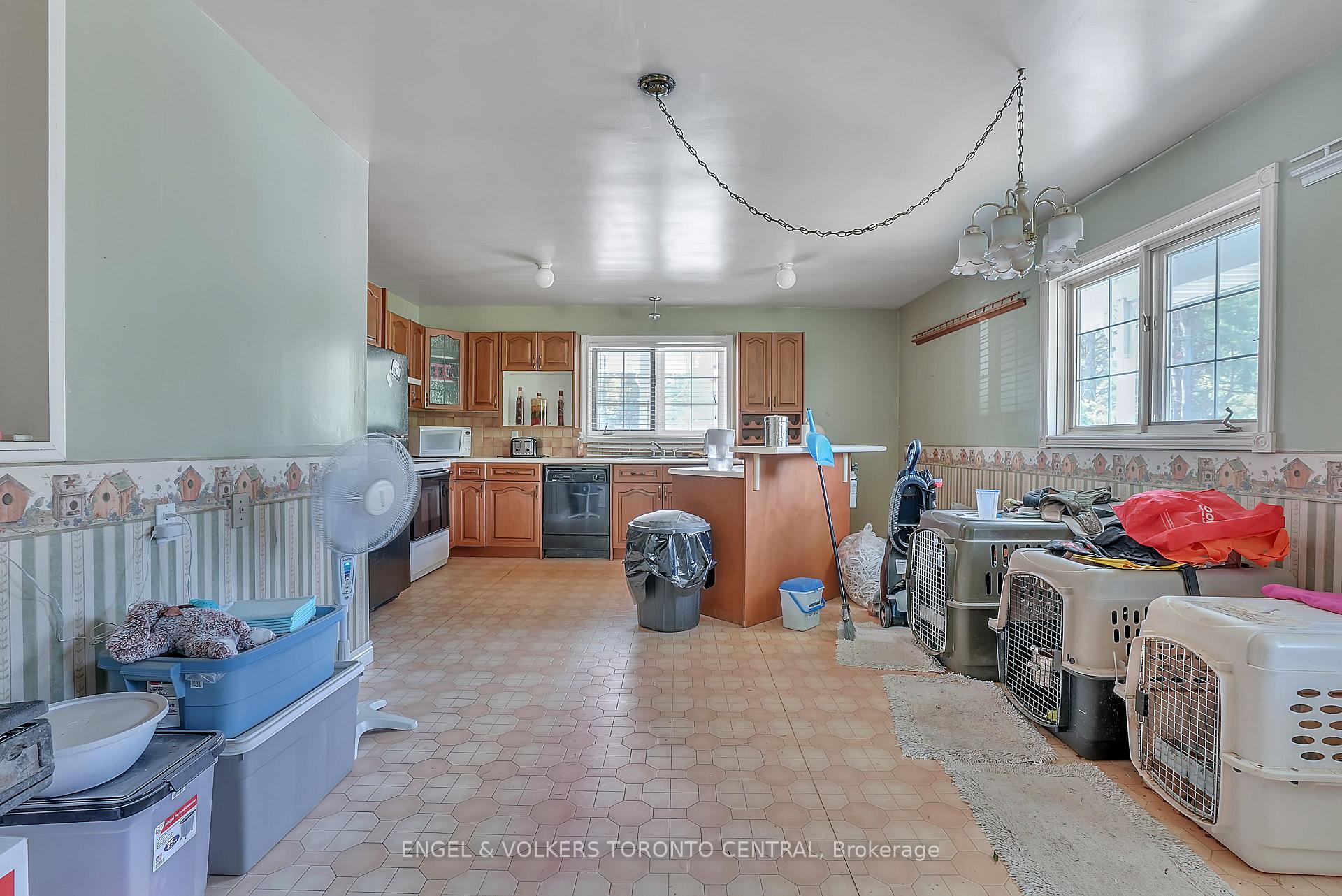 Photo 36 of 1946 Wilkinson Street, Innisfil, Rural Innisfil — HOMEH