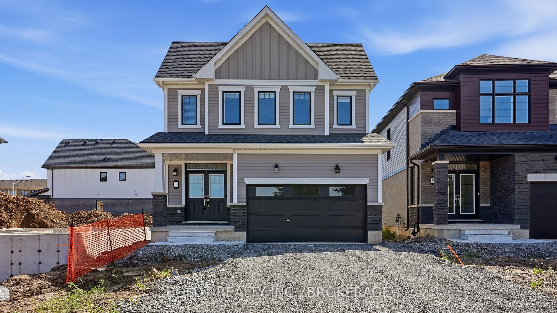 Photo 2 of 11 Derose Avenue, Thorold, Hurricane/Merrittville — HOMEH