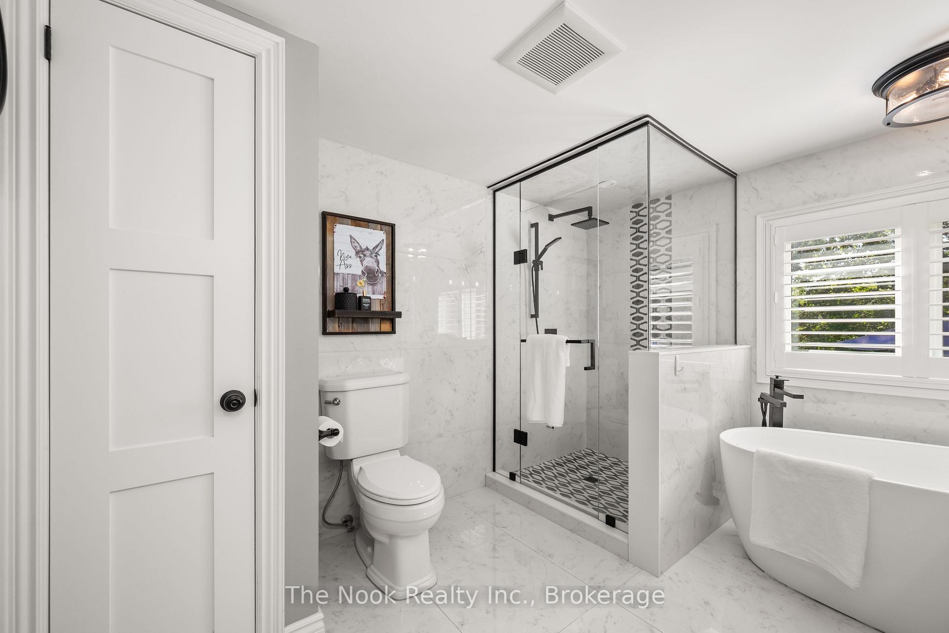 Photo 21 of 44 Bagot Street, Whitby, Brooklin — HOMEH
