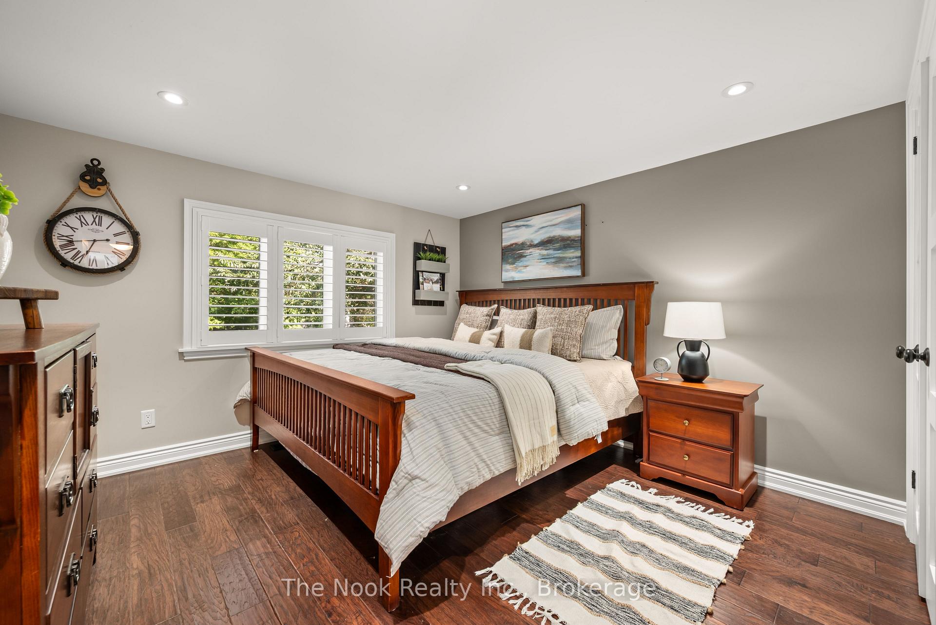 Photo 22 of 44 Bagot Street, Whitby, Brooklin — HOMEH