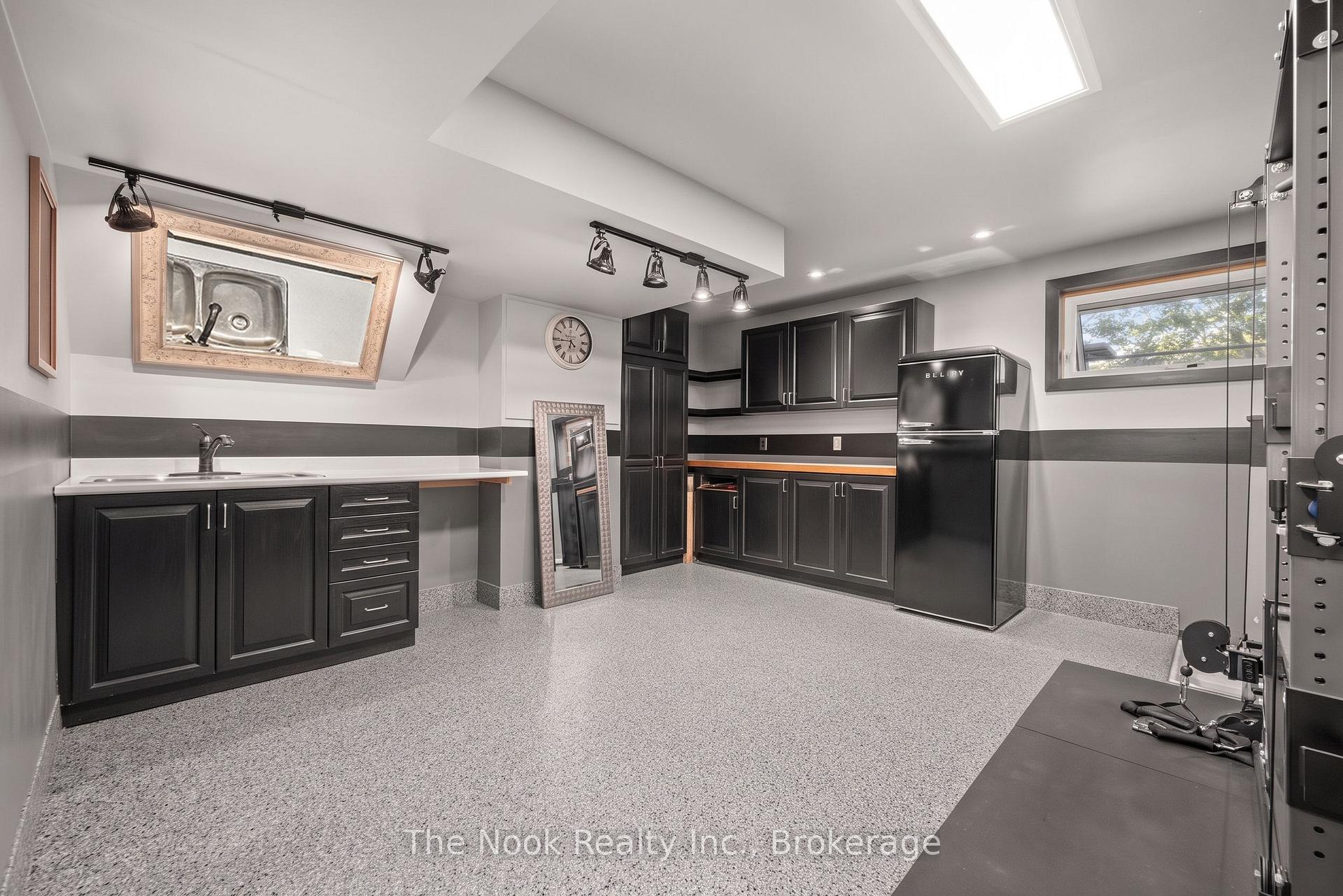 Photo 26 of 44 Bagot Street, Whitby, Brooklin — HOMEH