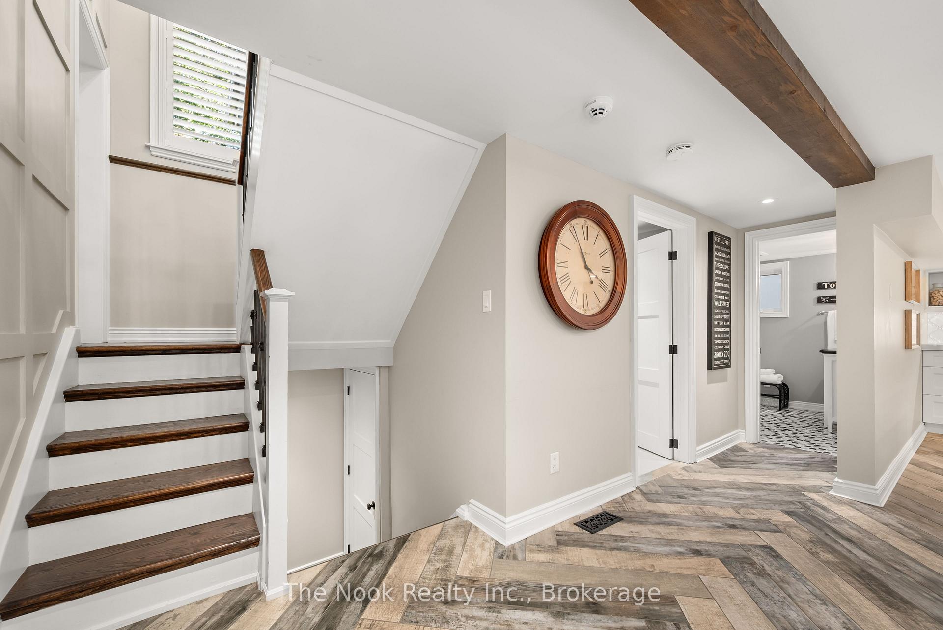Photo 27 of 44 Bagot Street, Whitby, Brooklin — HOMEH