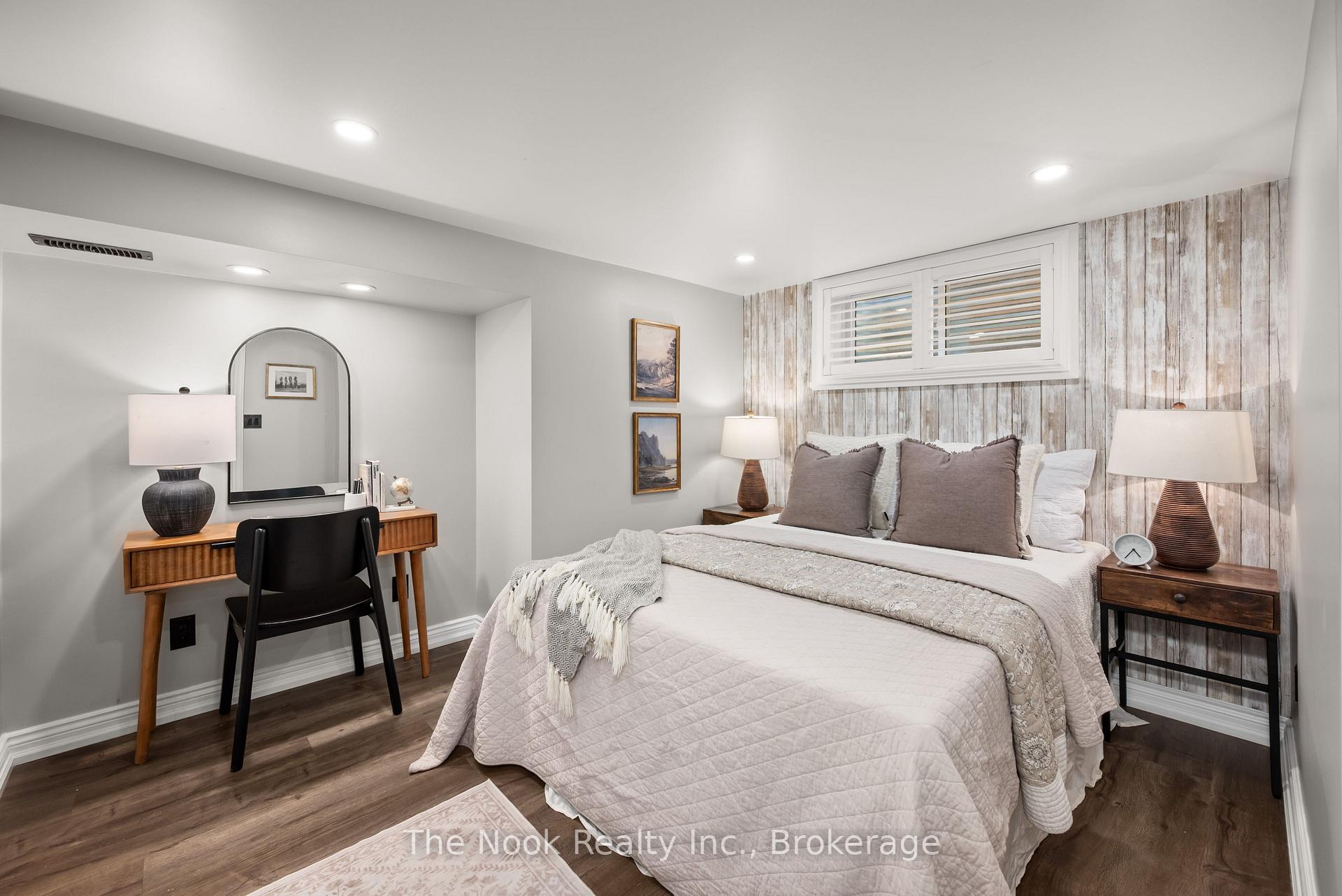 Photo 35 of 44 Bagot Street, Whitby, Brooklin — HOMEH