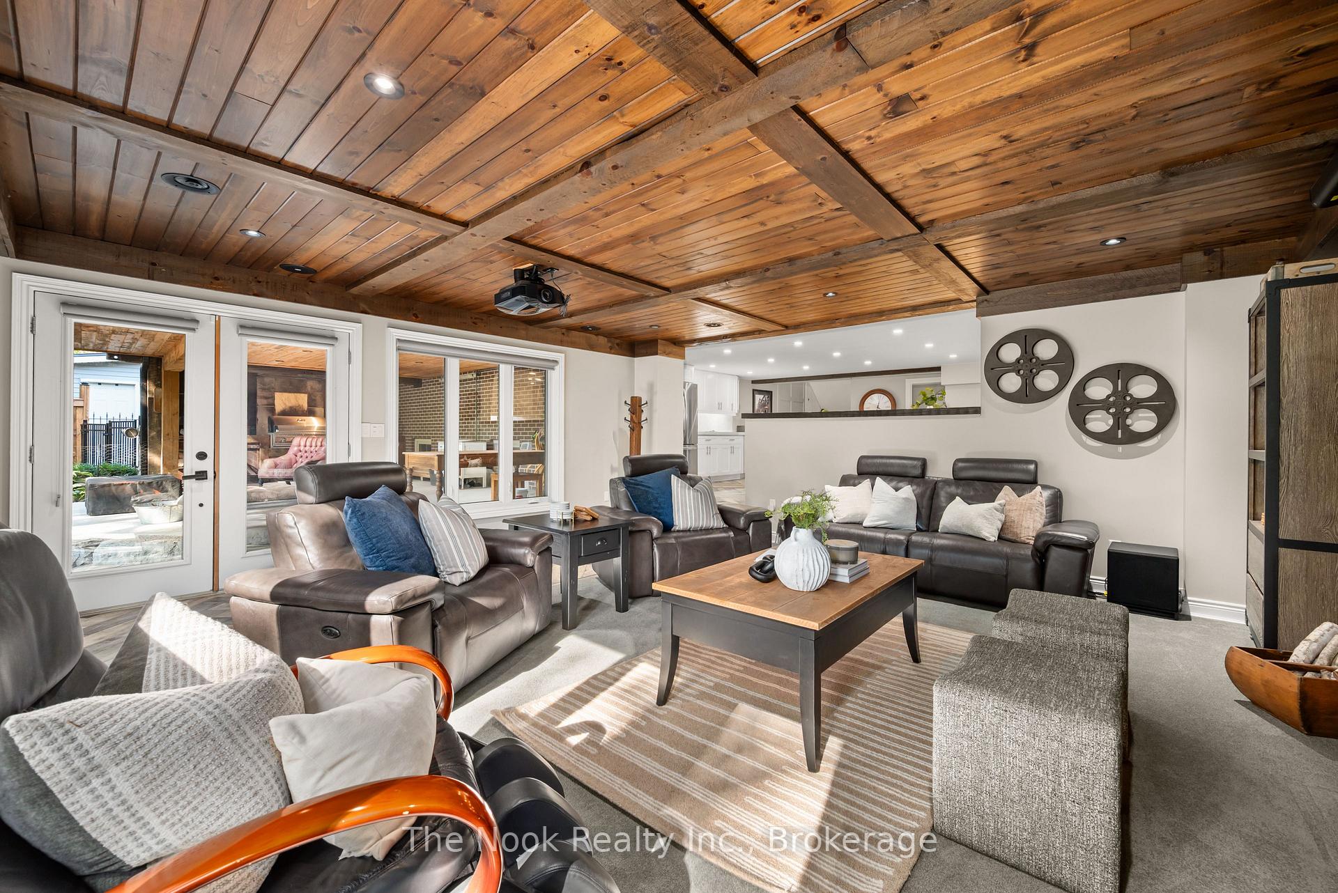 Photo 38 of 44 Bagot Street, Whitby, Brooklin — HOMEH