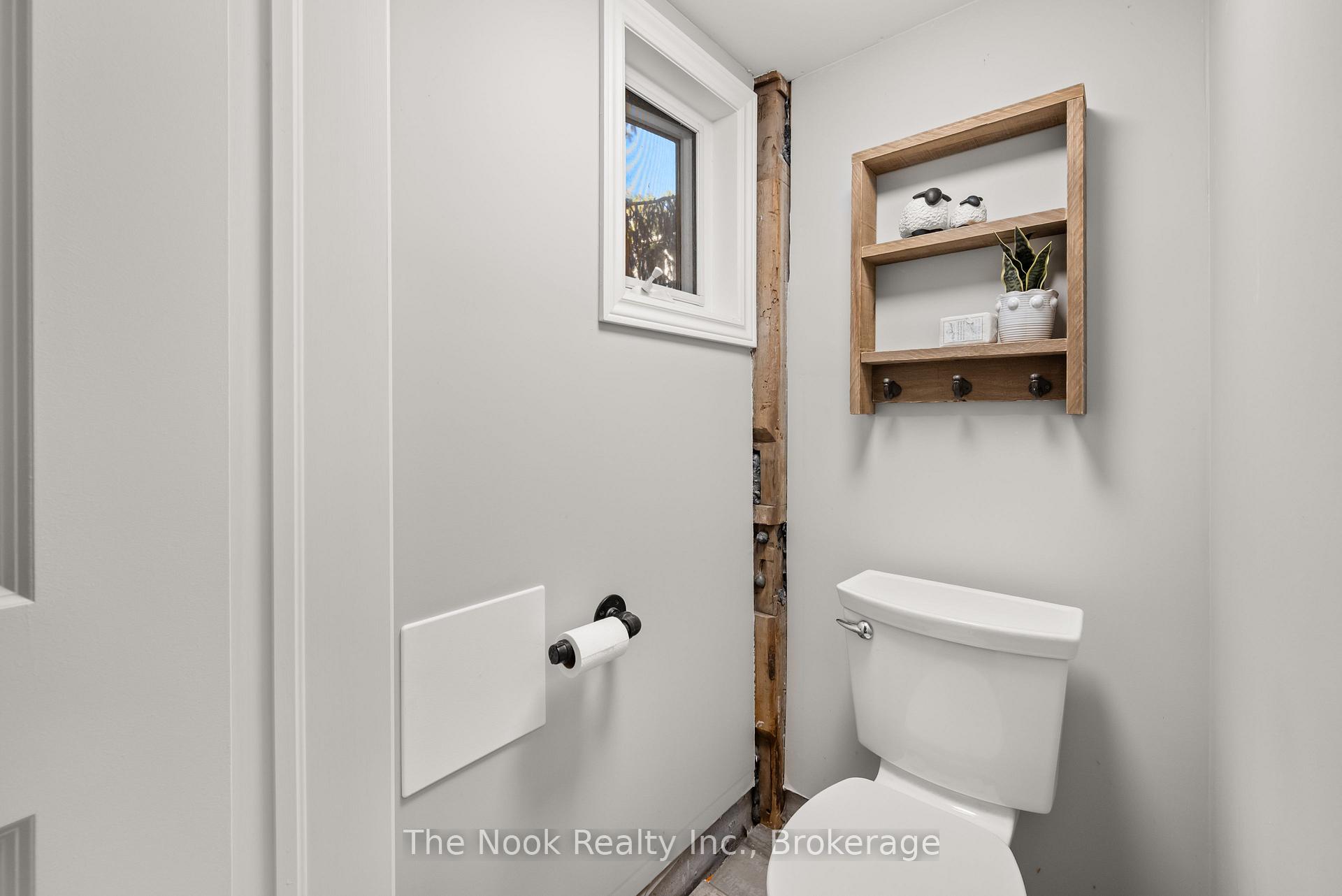 Photo 48 of 44 Bagot Street, Whitby, Brooklin — HOMEH