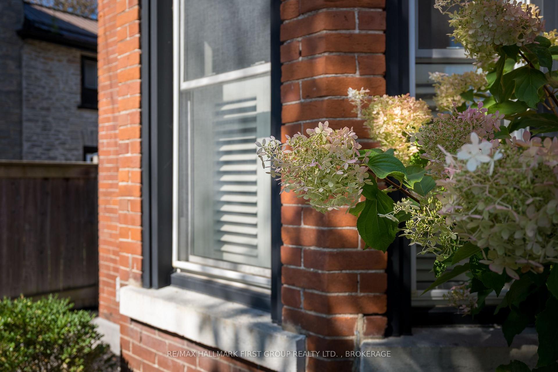 Photo 48 of 62 Alexander Street, Belleville, Belleville Ward — HOMEH