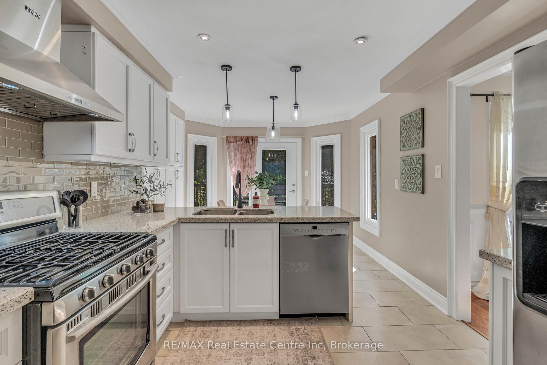 Photo 3 of 53 Meekings Drive, Ajax, Central West — HOMEH
