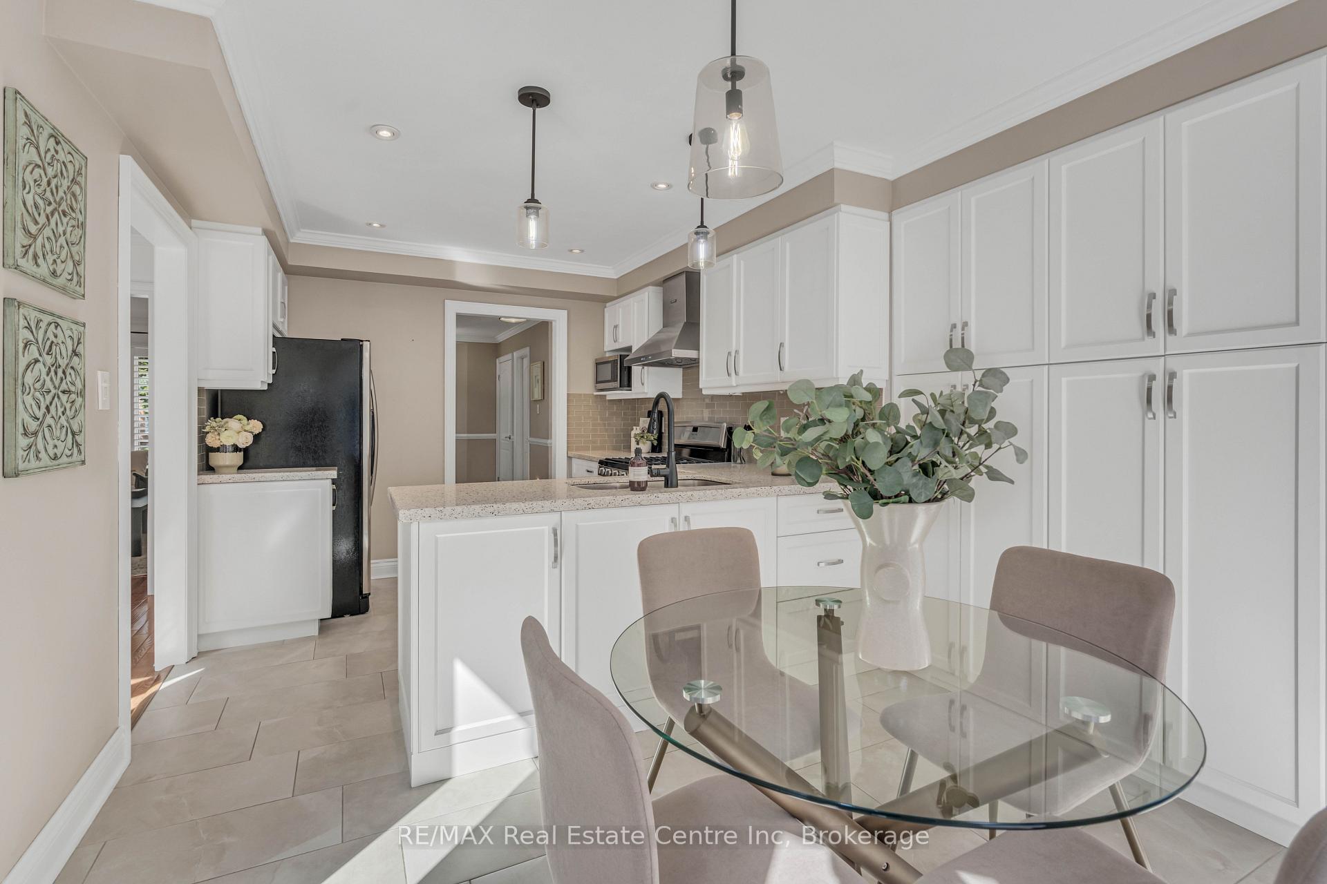 Photo 6 of 53 Meekings Drive, Ajax, Central West — HOMEH