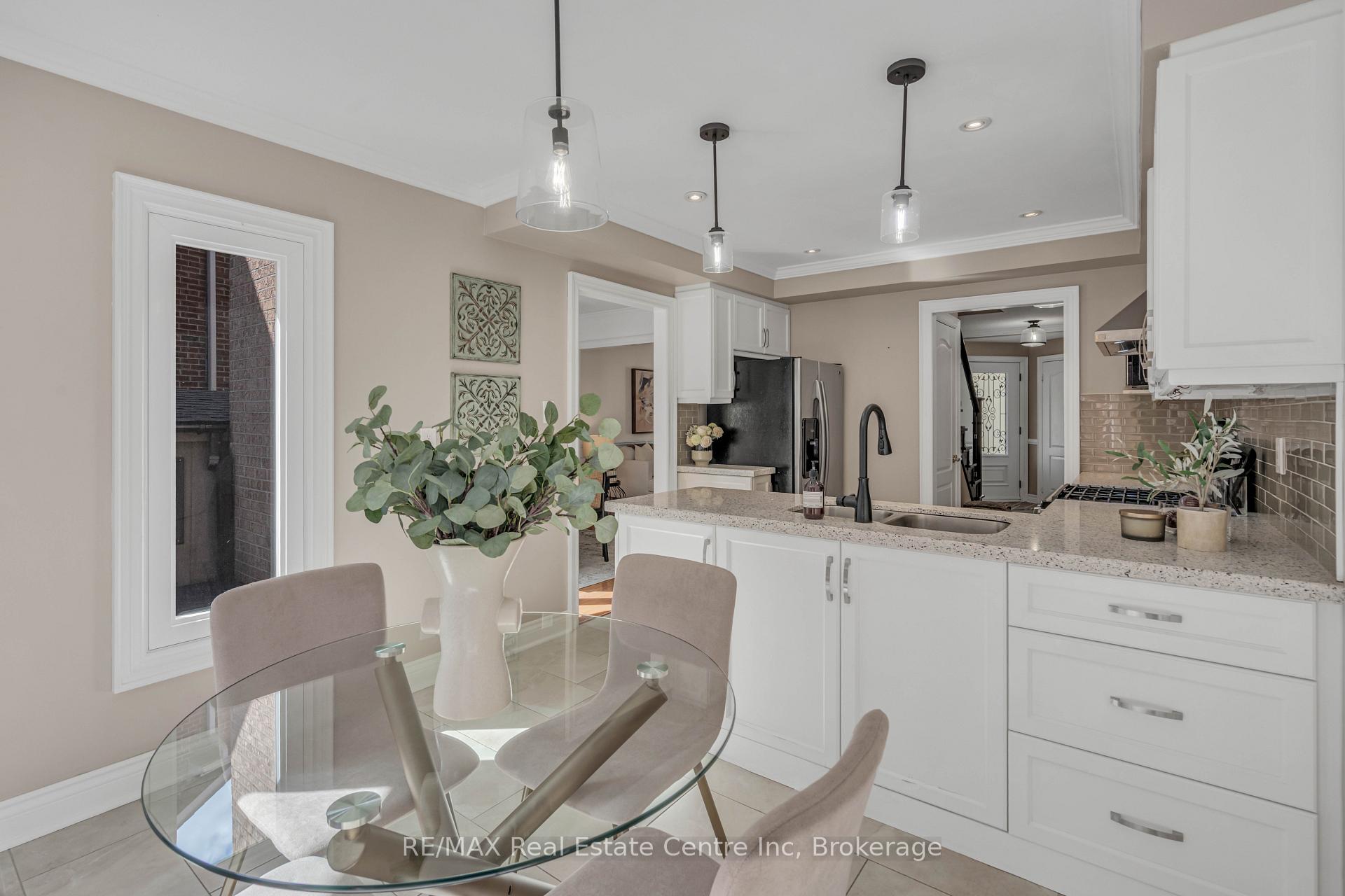 Photo 7 of 53 Meekings Drive, Ajax, Central West — HOMEH
