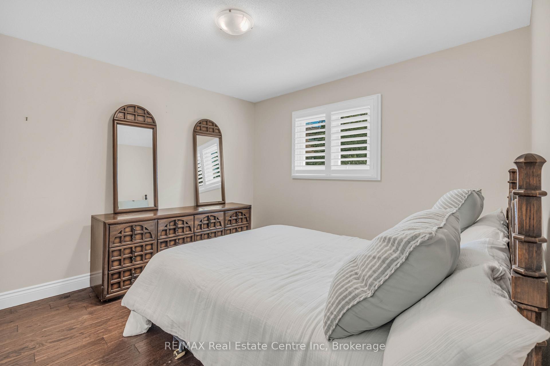 Photo 23 of 53 Meekings Drive, Ajax, Central West — HOMEH