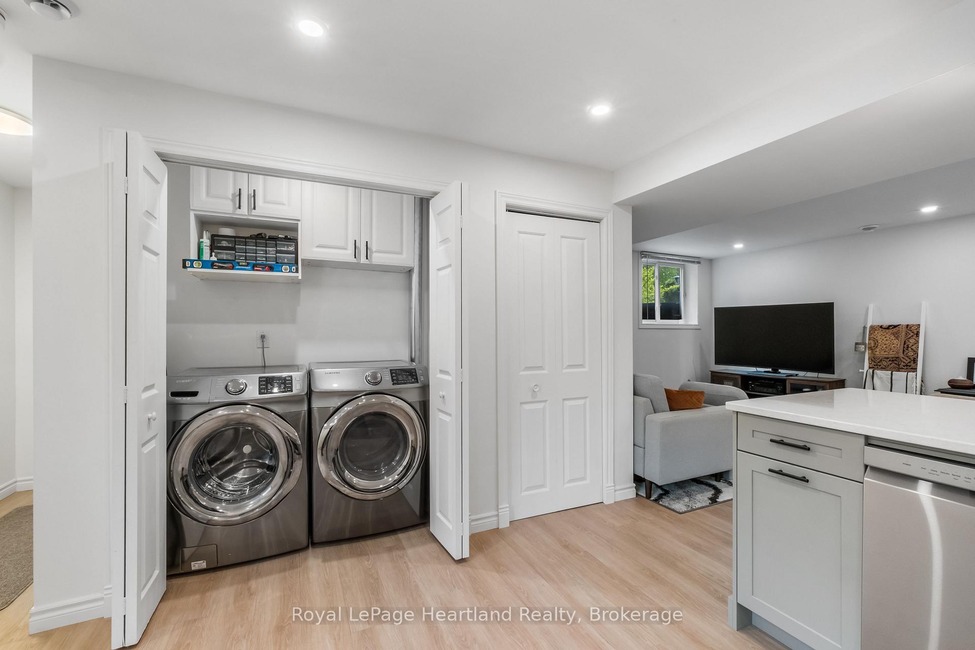 Photo 5 of Unit 2, 43 Raglan Street E, Goderich, Goderich (Town) — HOMEH