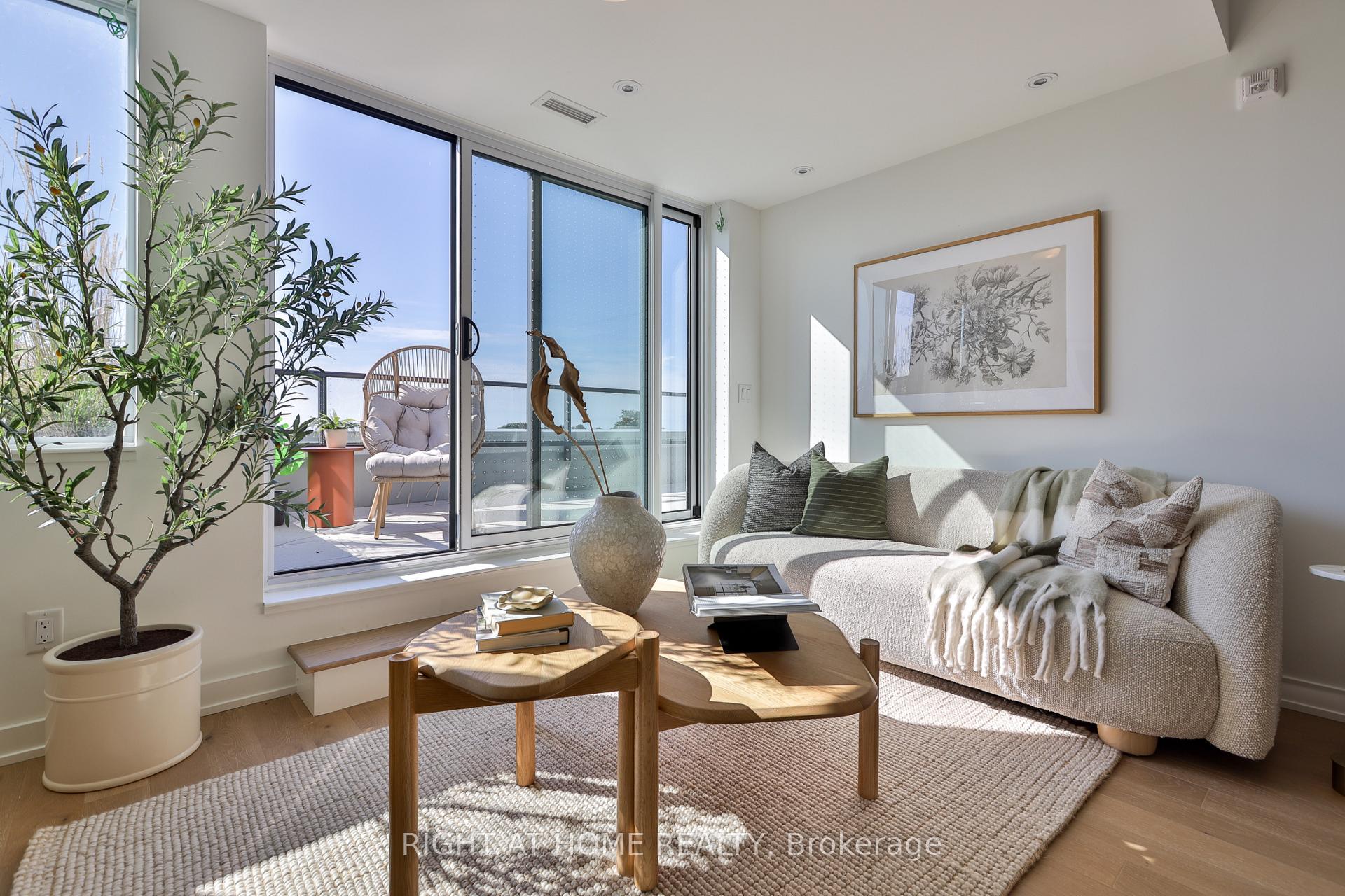 Photo 5 of Unit 508, 1161 Kingston Road, Scarborough, Birchcliffe-Cliffside — HOMEH