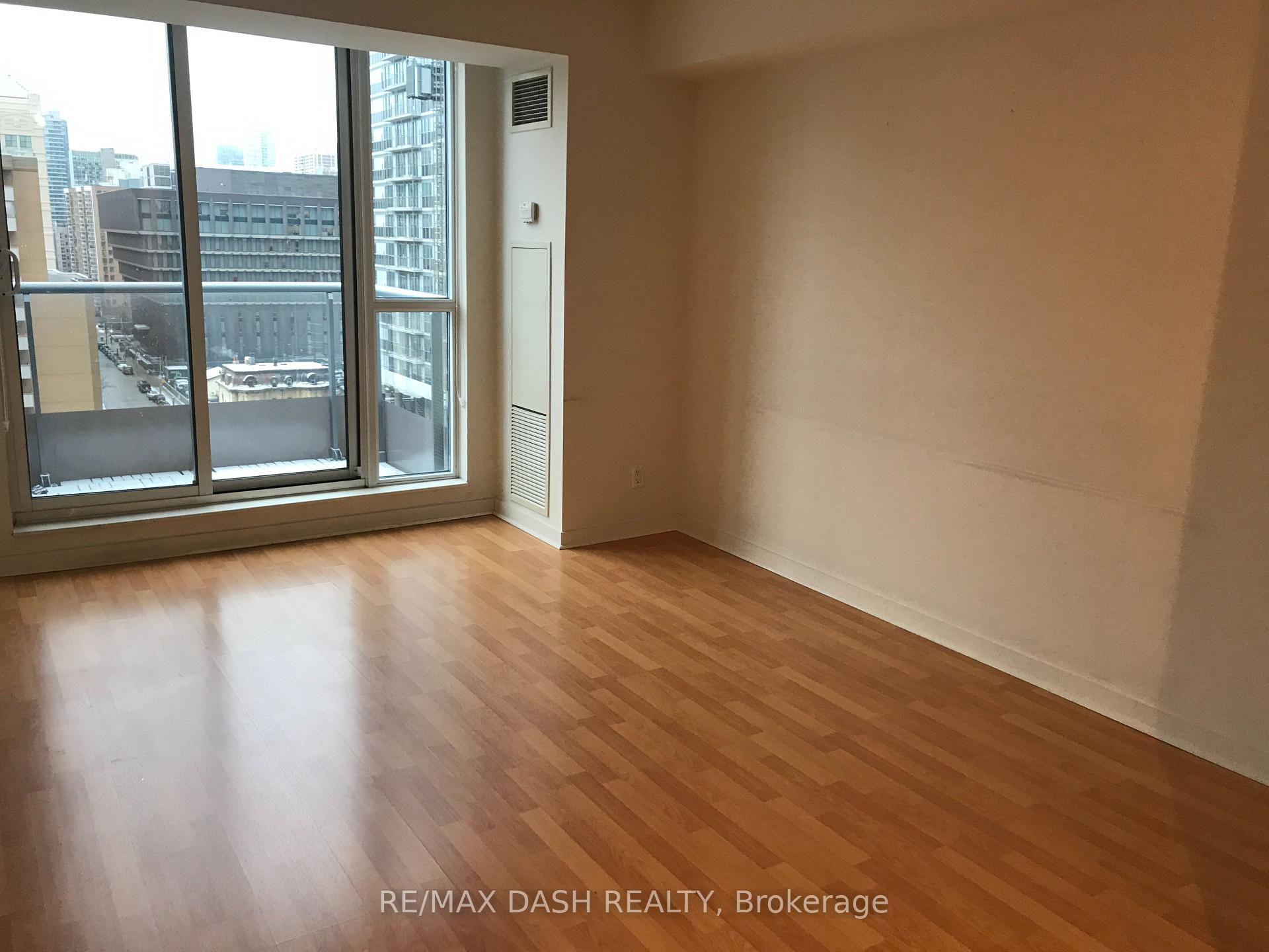 Photo 9 of Unit 1302, 76 Shuter Street, Toronto, Church-Yonge Corridor — HOMEH