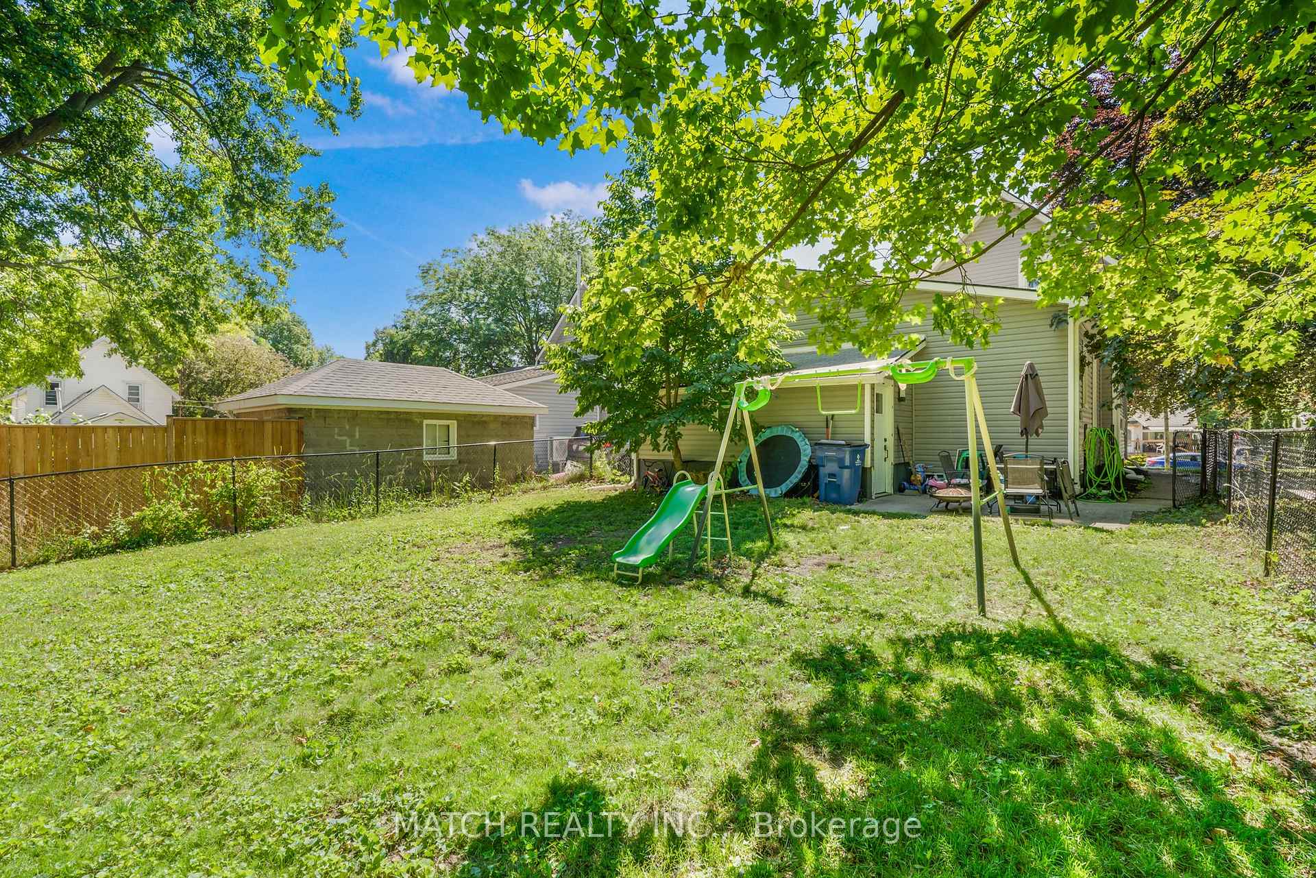 Photo 40 of 5 Tiffany Street, Chatham-Kent — HOMEH