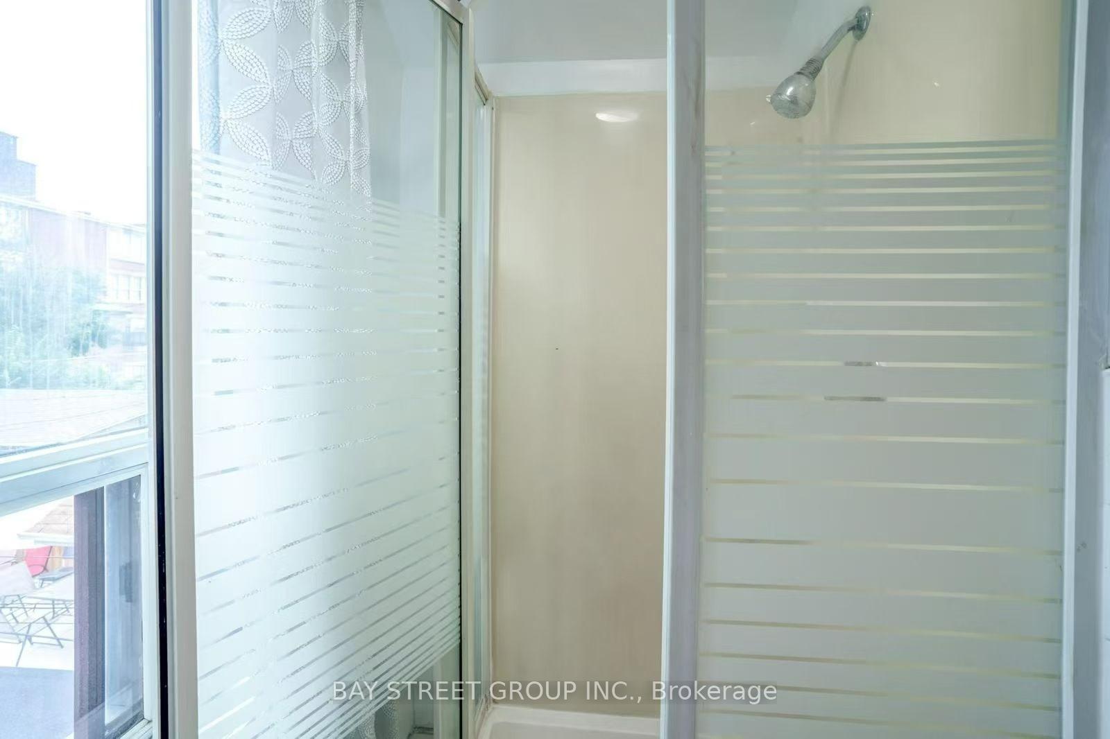Photo 6 of Unit 2nd Floor, 66 Euclid Avenue, Toronto, Trinity-Bellwoods — HOMEH