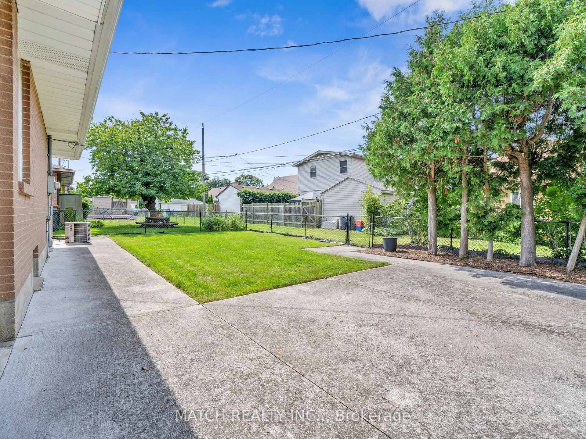 Photo 38 of 2541 Gail Road, Windsor, South Walkerville — HOMEH