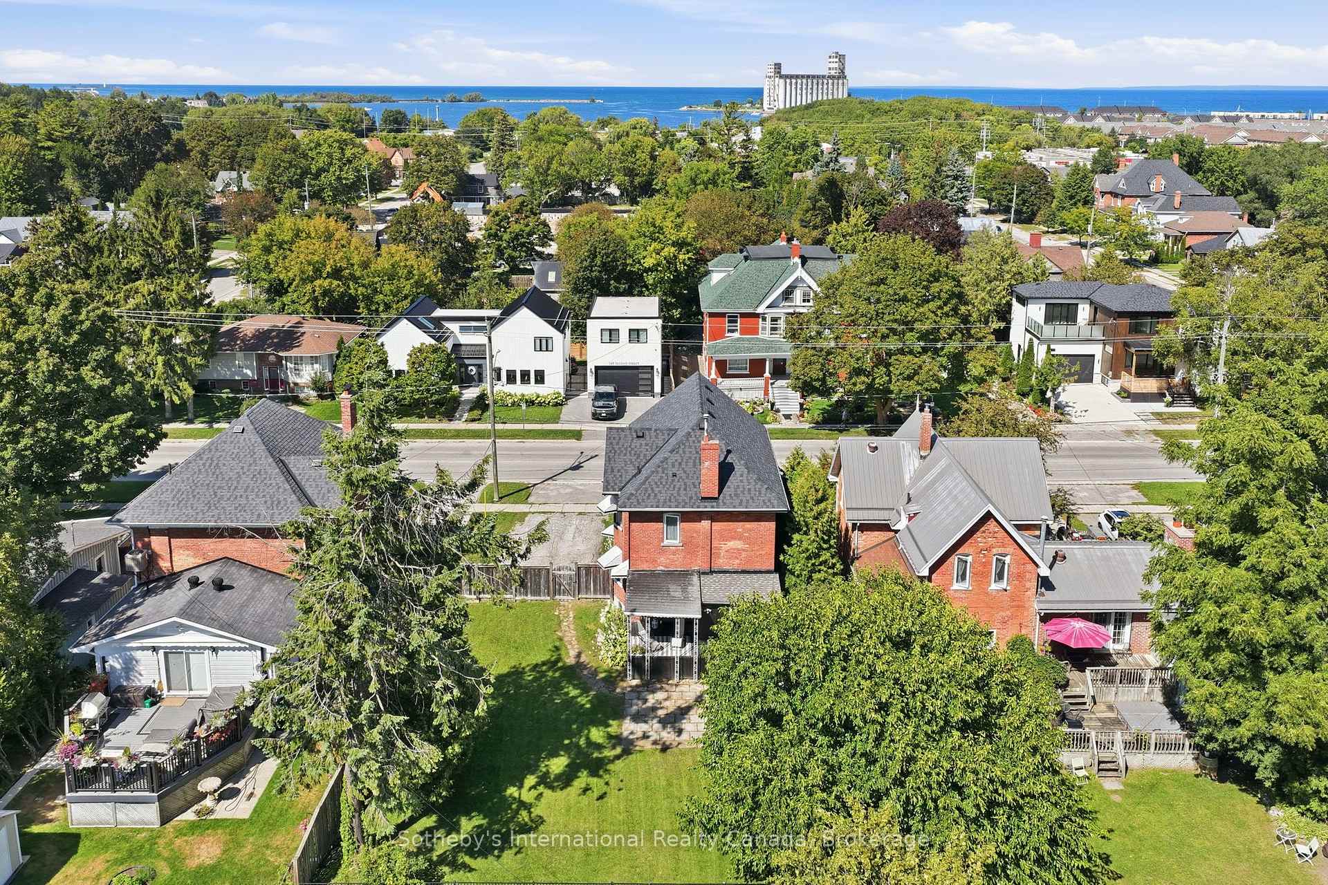 Photo 33 of 180 Second Street, Collingwood — HOMEH