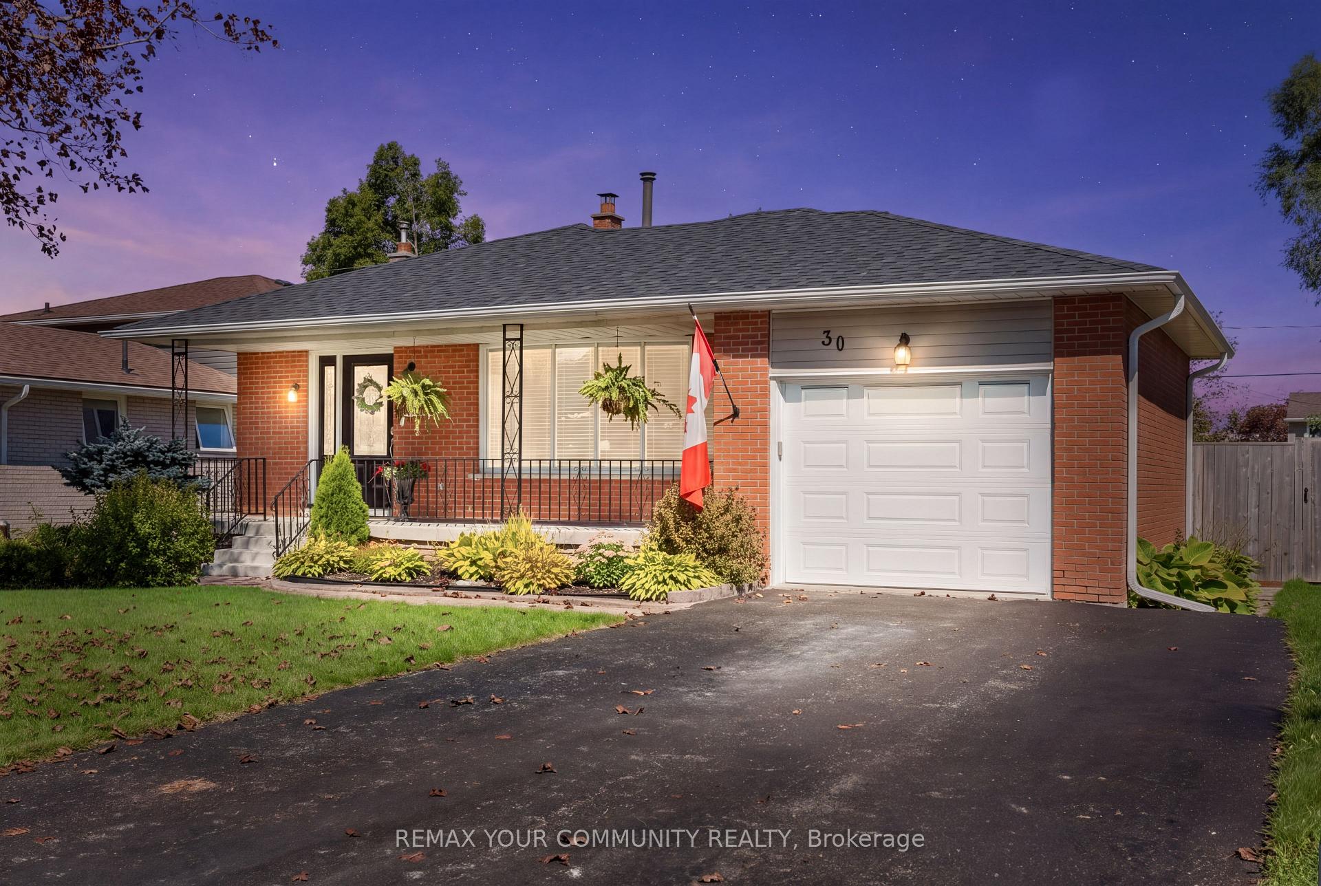 Photo 1 of 30 Redwing Street, Kawartha Lakes, Lindsay — HOMEH