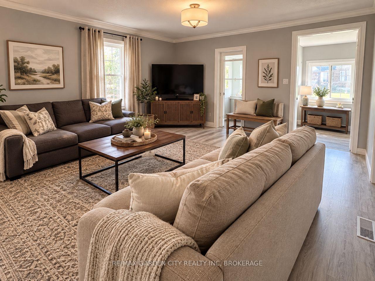 Photo 4 of 6375 Culp Street, Niagara Falls, Dorchester — HOMEH