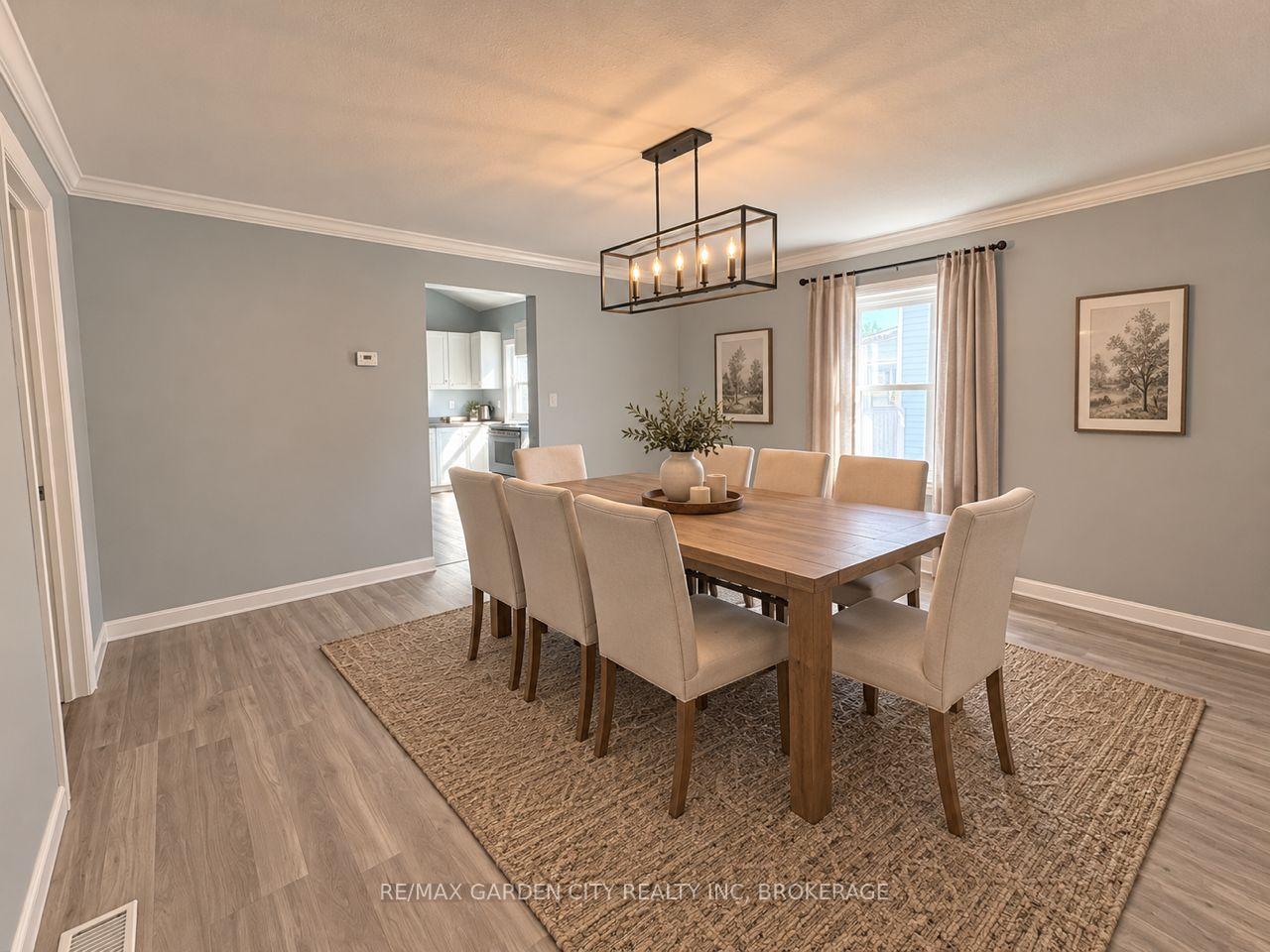 Photo 5 of 6375 Culp Street, Niagara Falls, Dorchester — HOMEH