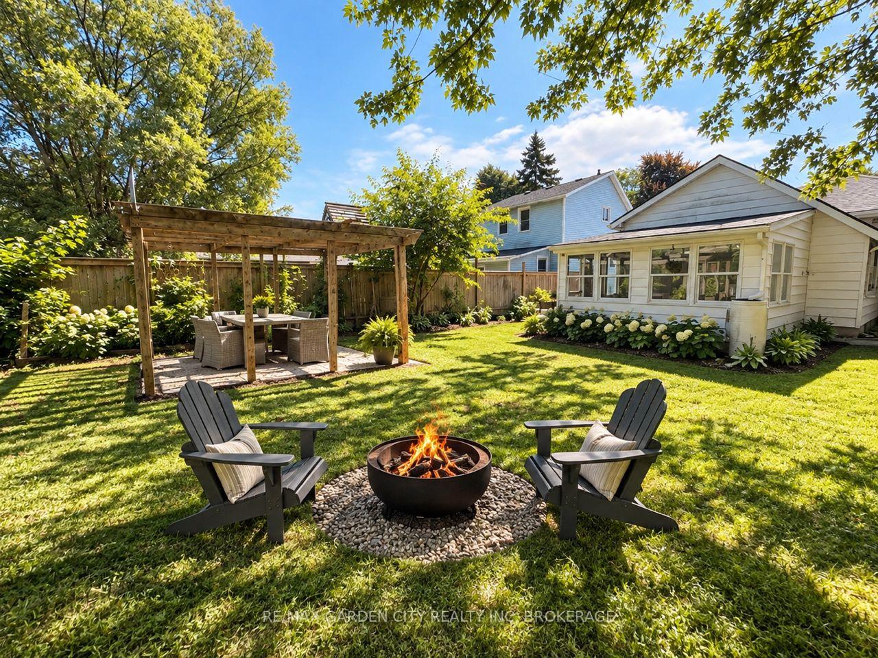 Photo 14 of 6375 Culp Street, Niagara Falls, Dorchester — HOMEH