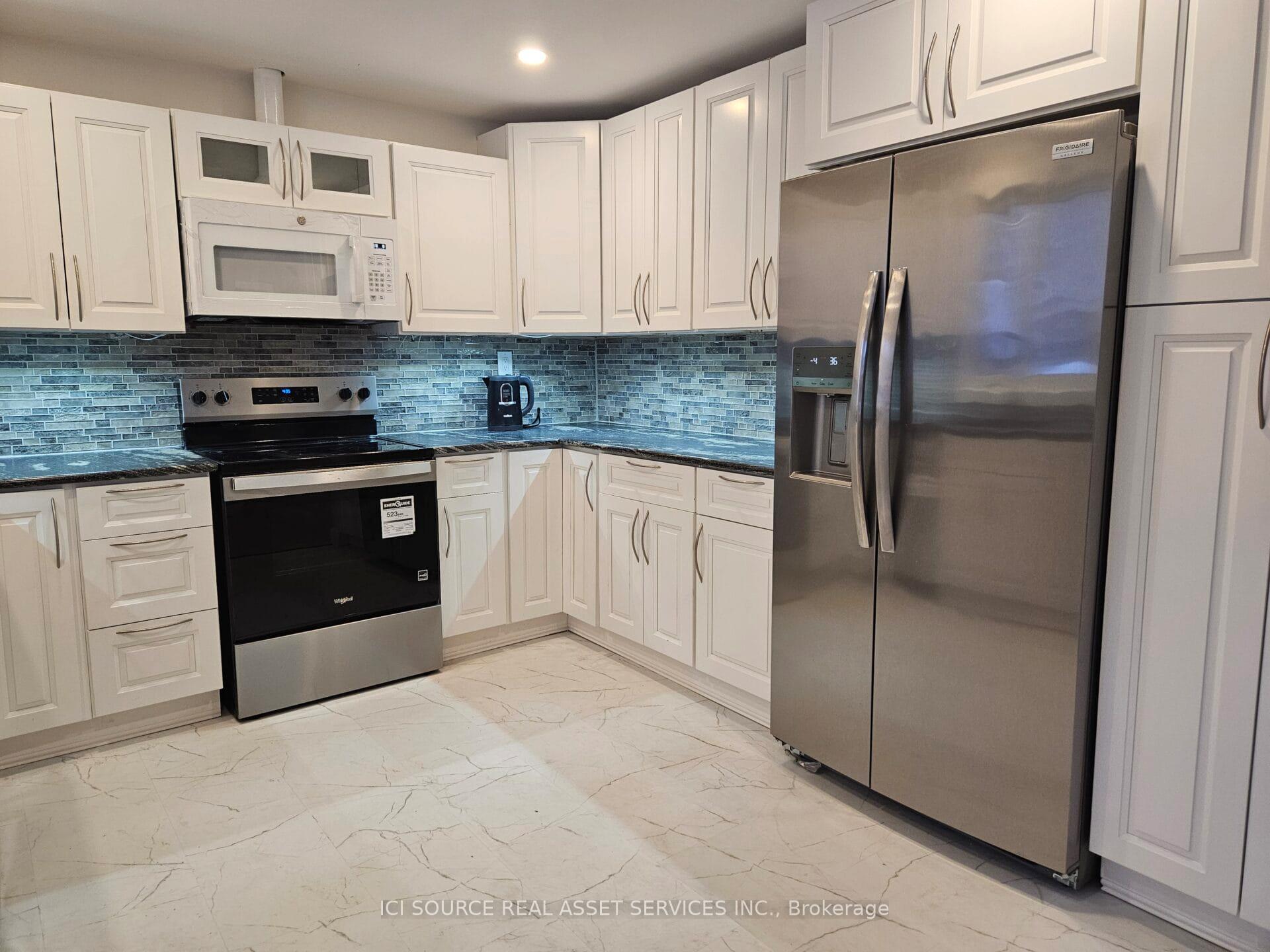 Photo 21 of 52 Speedvale Avenue W, Guelph, Exhibition Park — HOMEH