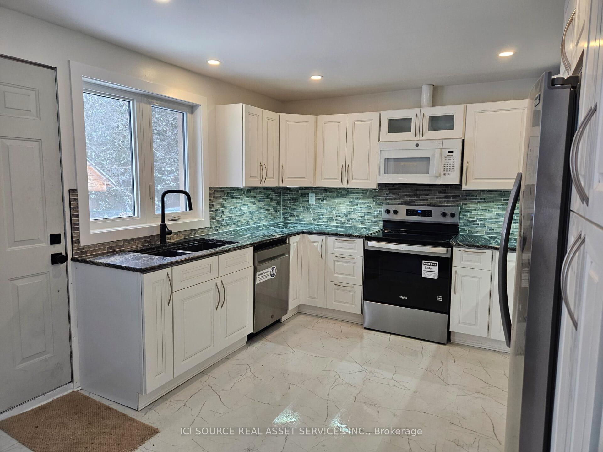 Photo 23 of 52 Speedvale Avenue W, Guelph, Exhibition Park — HOMEH