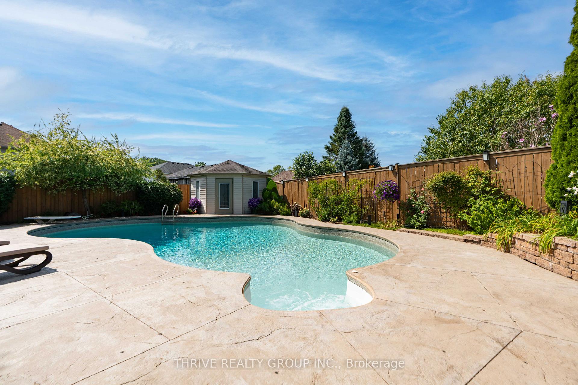 Photo 6 of 175 Forest Grove Crescent, Thames Centre, Dorchester — HOMEH