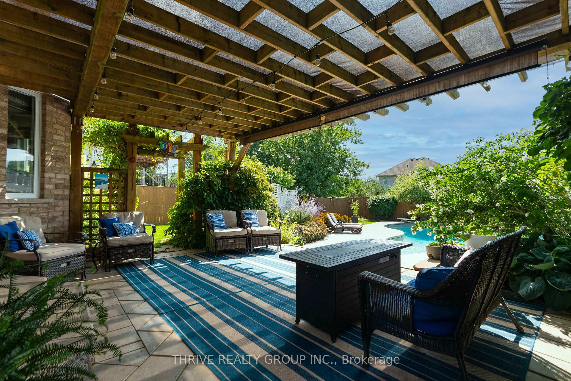 Photo 11 of 175 Forest Grove Crescent, Thames Centre, Dorchester — HOMEH