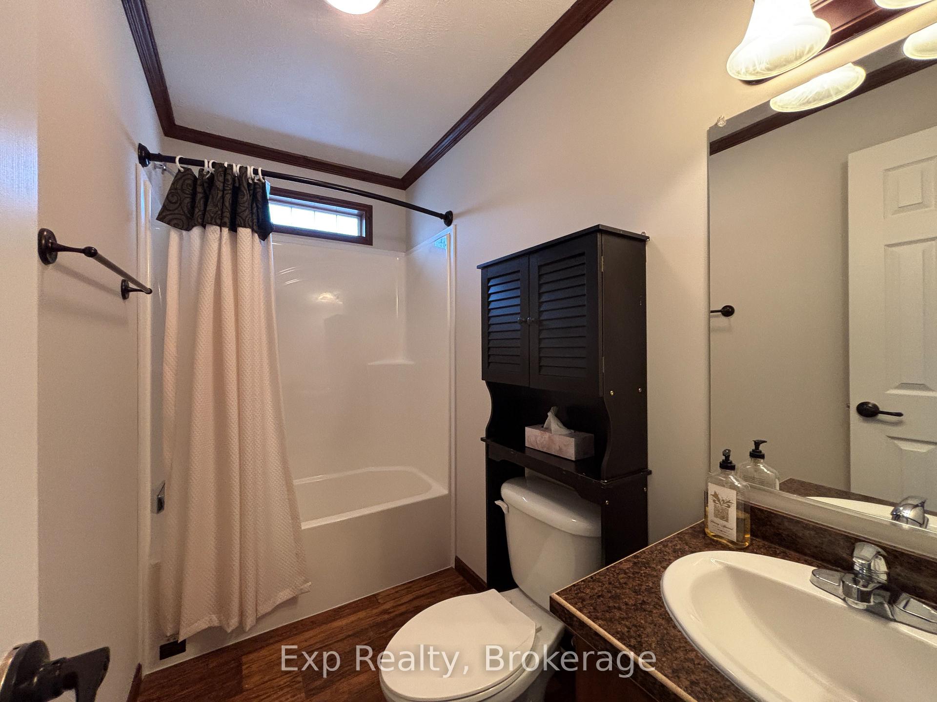 Photo 9 of Unit 11, 311 Dundas Street E, Quinte West, Trenton Ward — HOMEH