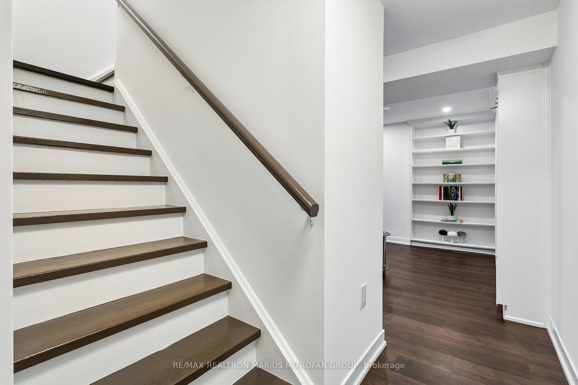 Photo 23 of 1287 Willowbank Trail, Mississauga, Rathwood — HOMEH