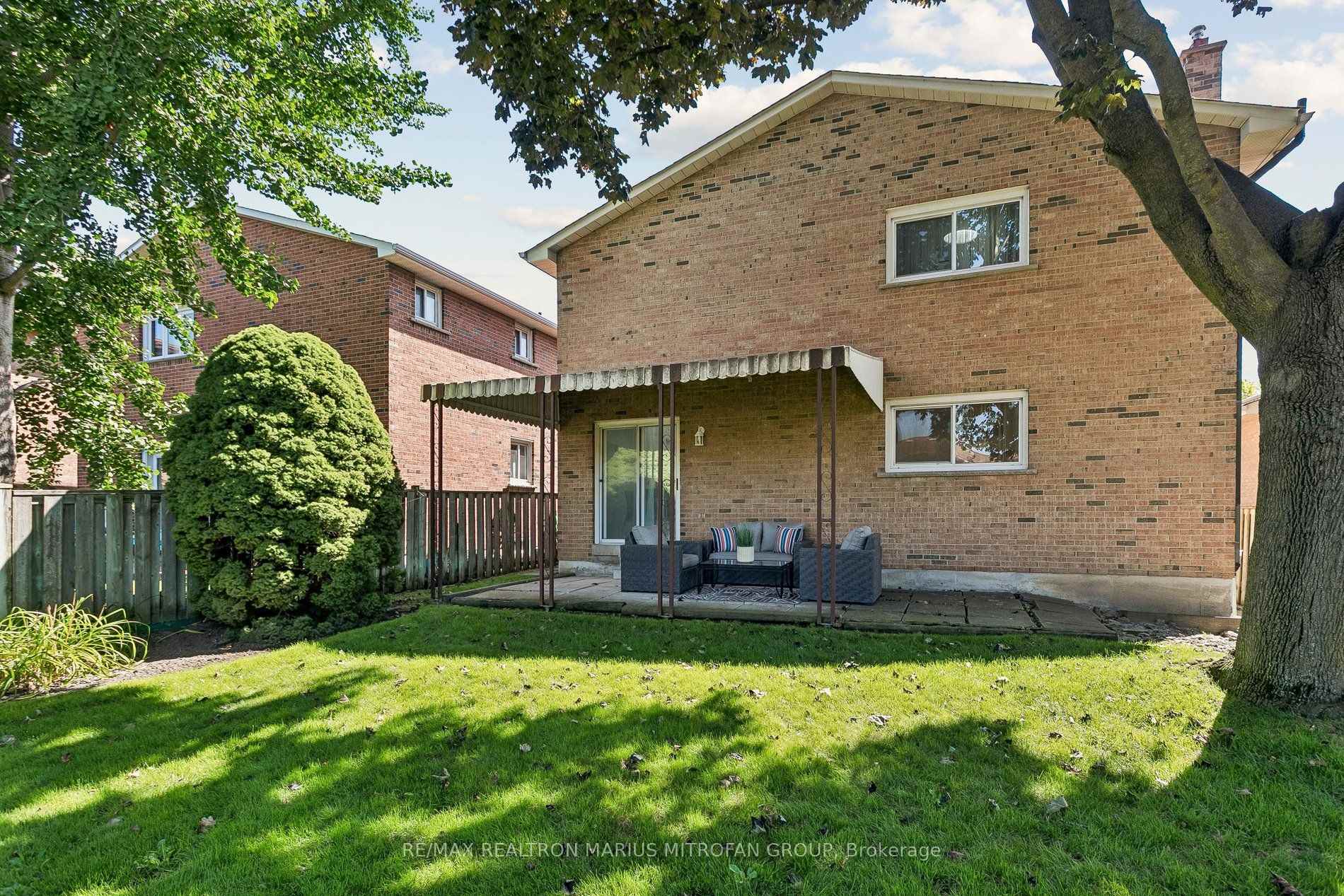 Photo 33 of 1287 Willowbank Trail, Mississauga, Rathwood — HOMEH